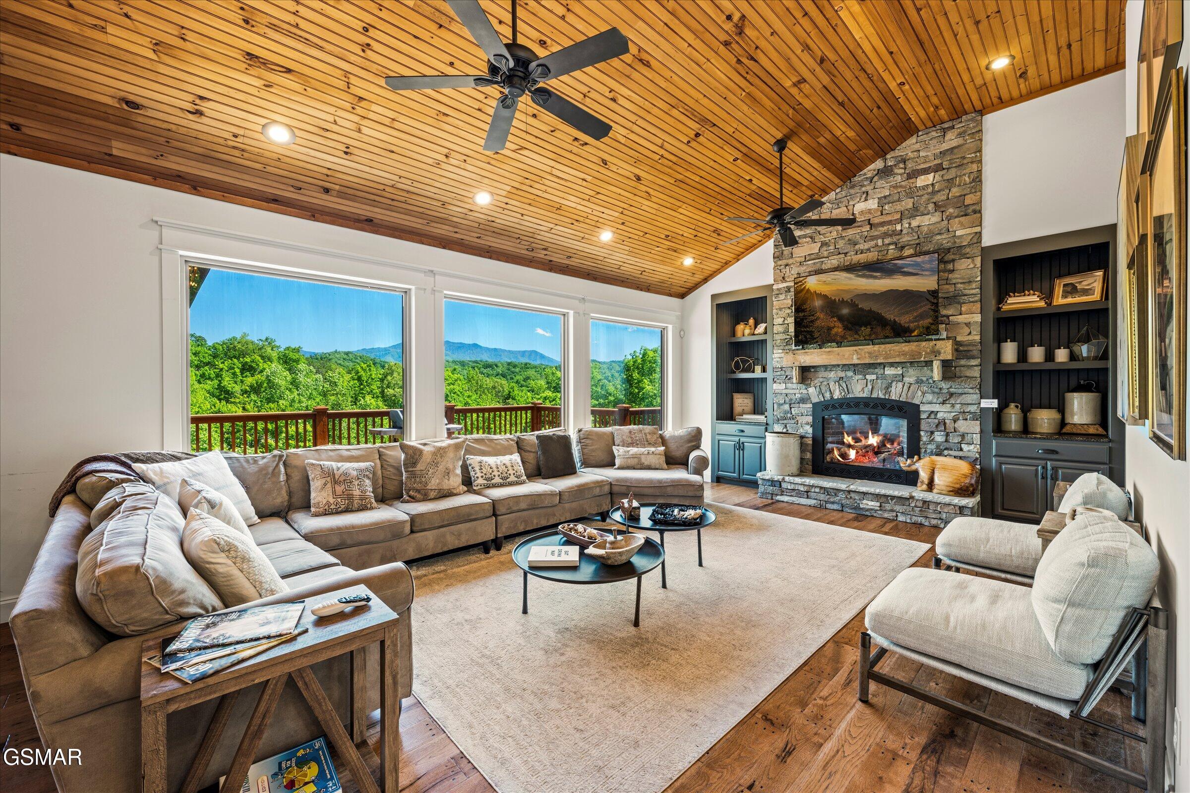 1932 Bales Way Sevierville TN 37876