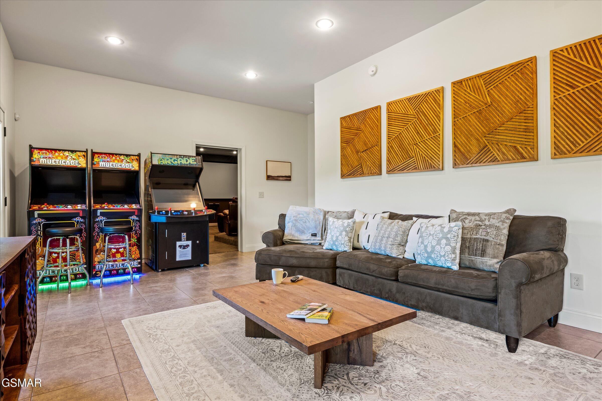 1932 Bales Way Sevierville TN 37876