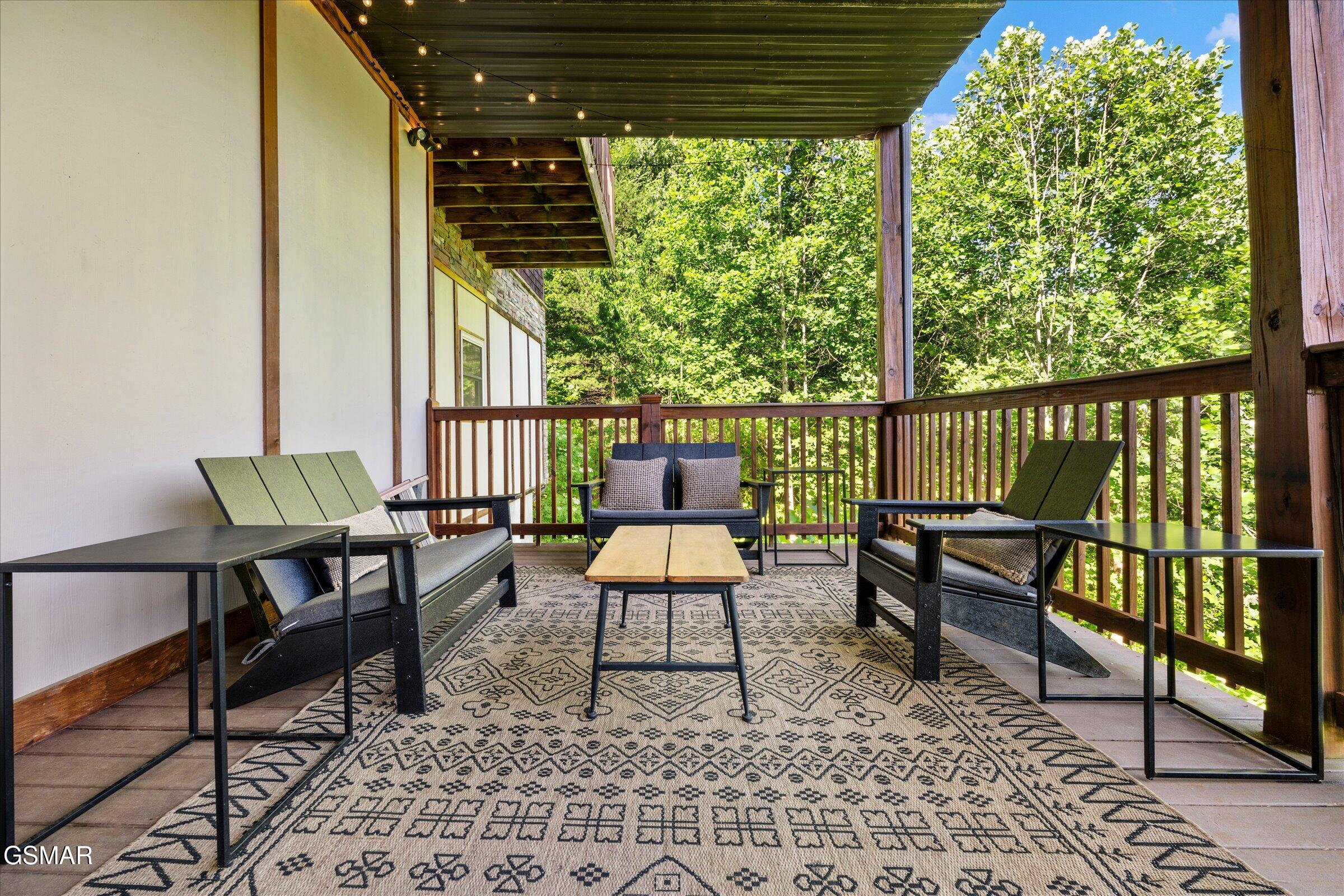 1932 Bales Way Sevierville TN 37876