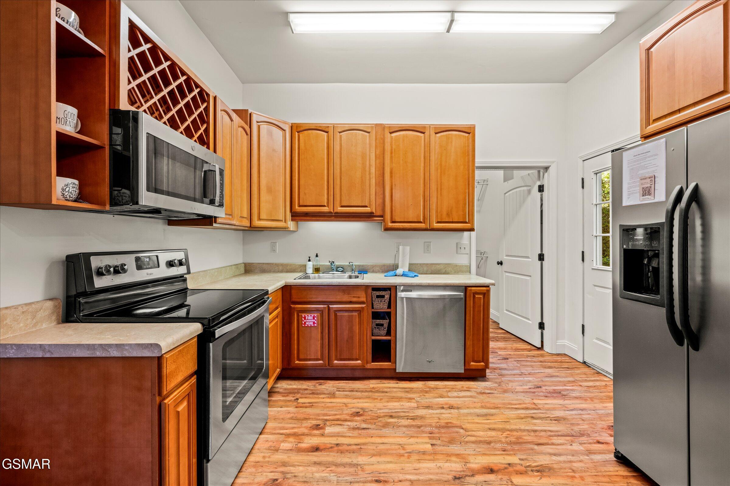 1932 Bales Way Sevierville TN 37876