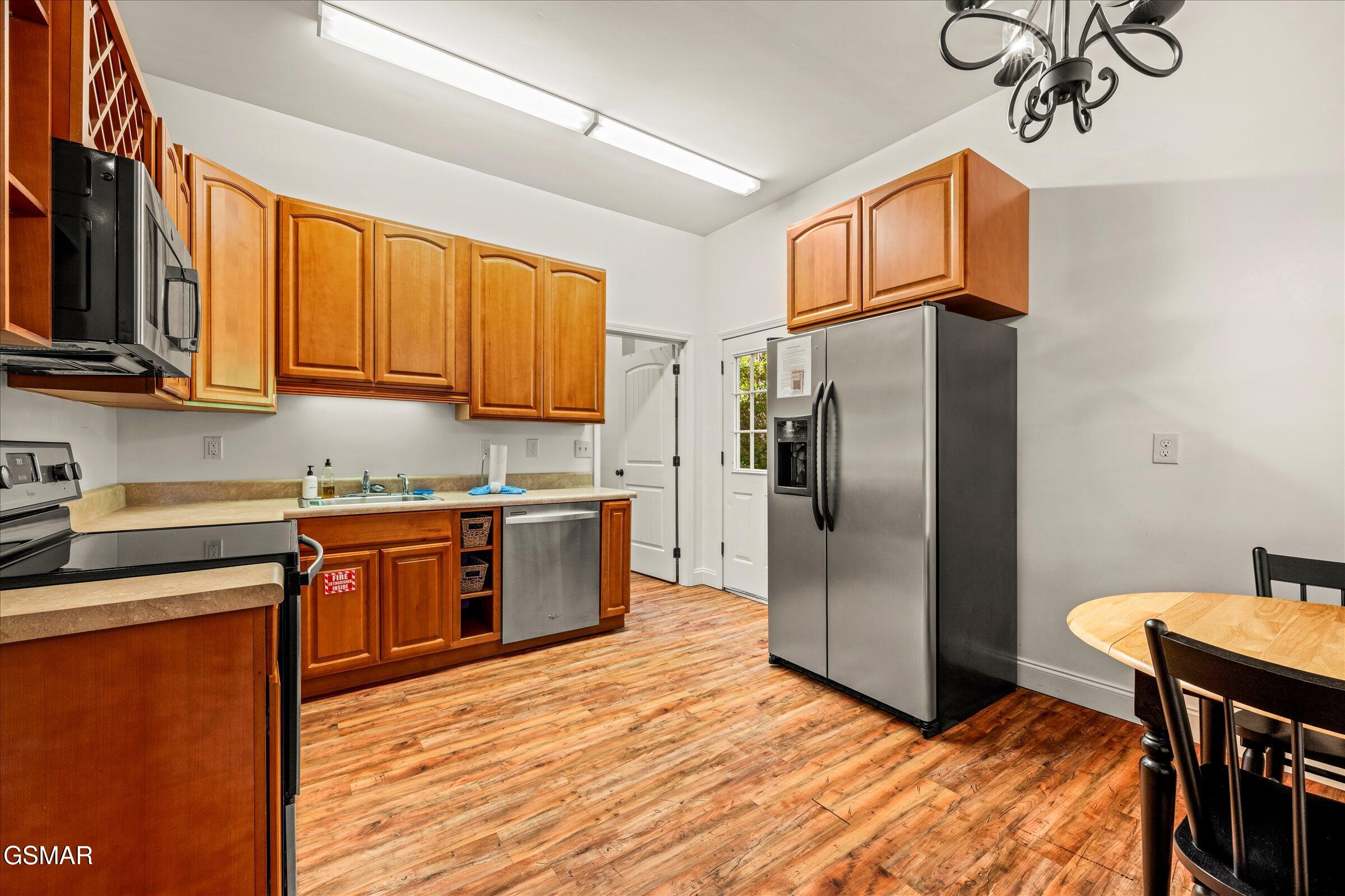 1932 Bales Way Sevierville TN 37876
