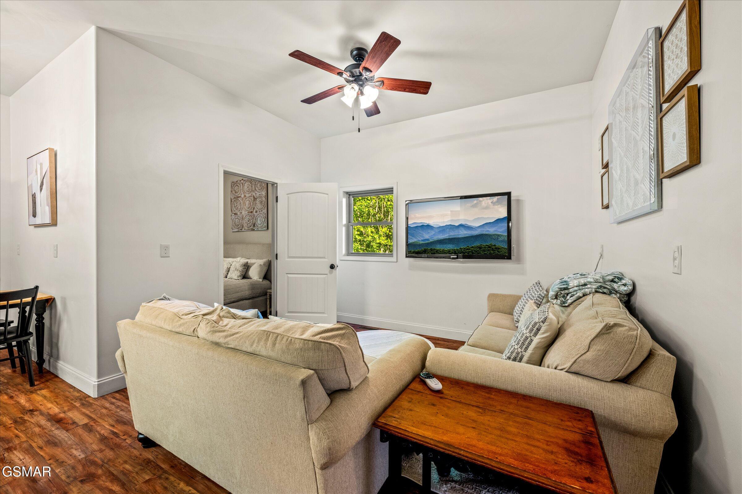 1932 Bales Way Sevierville TN 37876