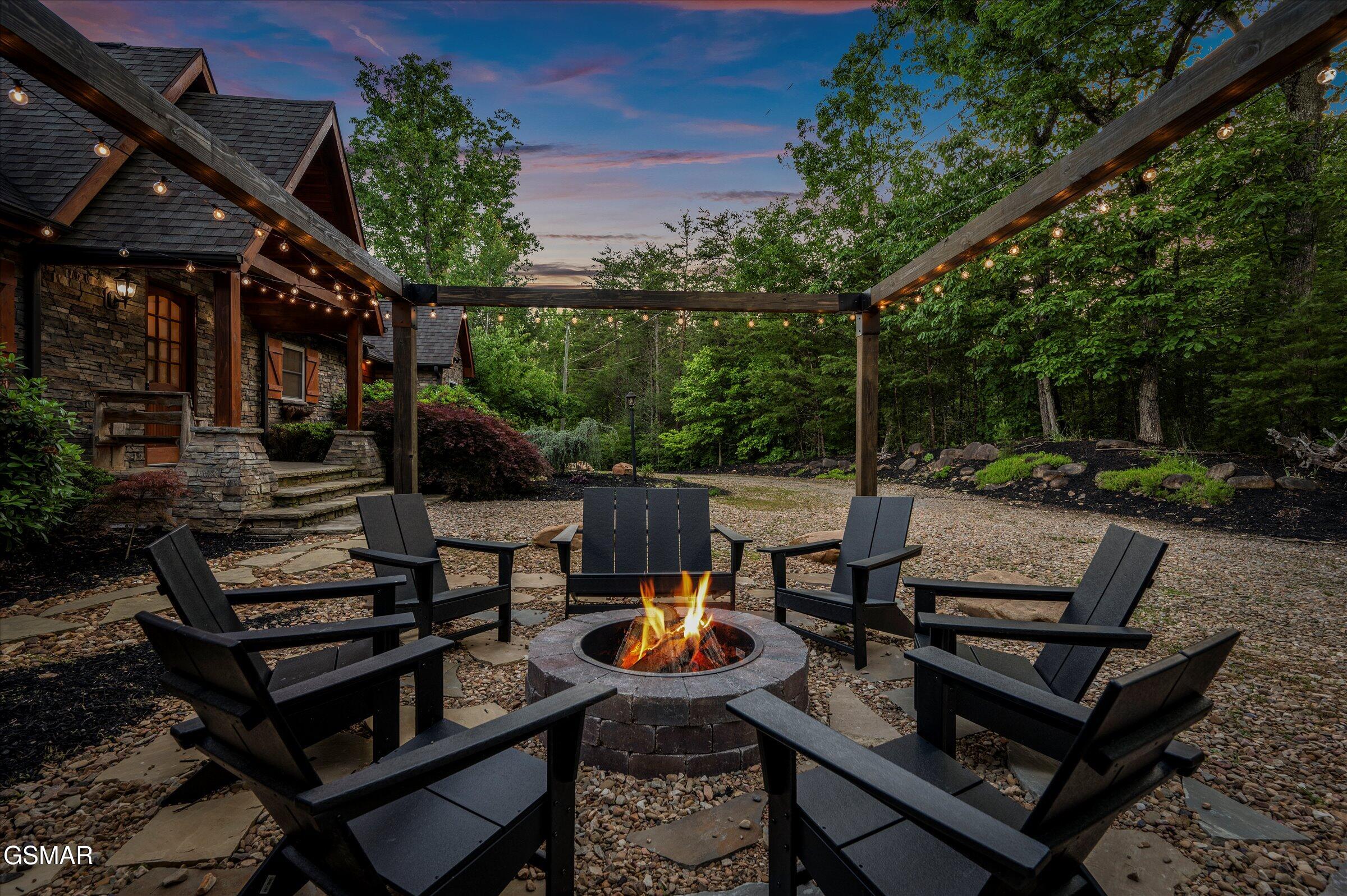 1932 Bales Way Sevierville TN 37876