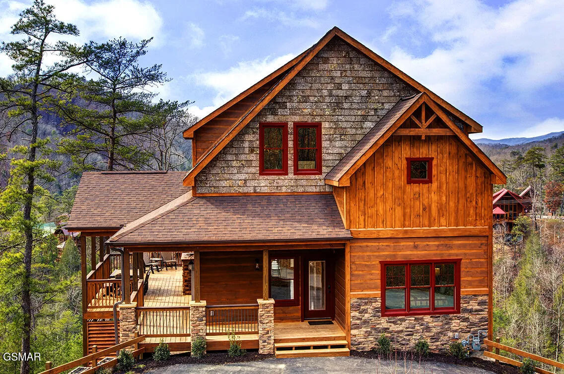 1201 Parkview Vista Way Sevierville TN 37862