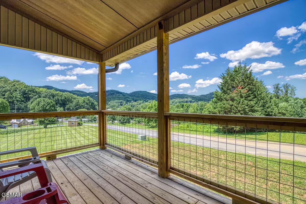 3136 Thomas Headrick Road Sevierville TN 37862