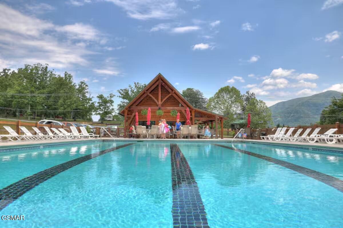 3136 Thomas Headrick Road Sevierville TN 37862