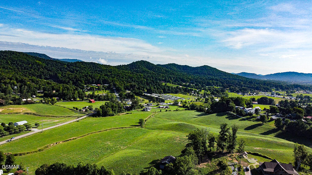 3136 Thomas Headrick Road Sevierville TN 37862