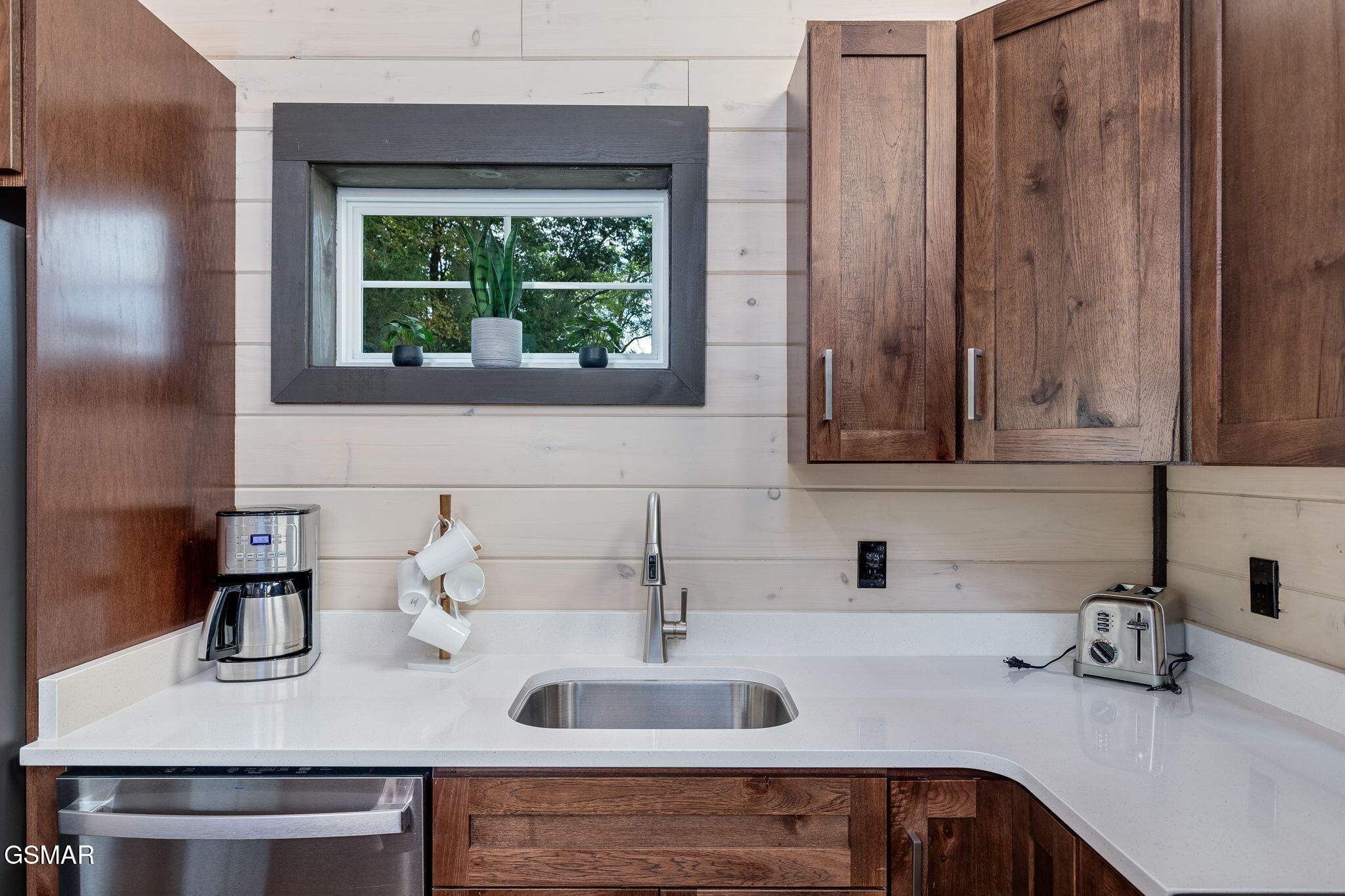 984 Goose Gap Road Sevierville TN 37876