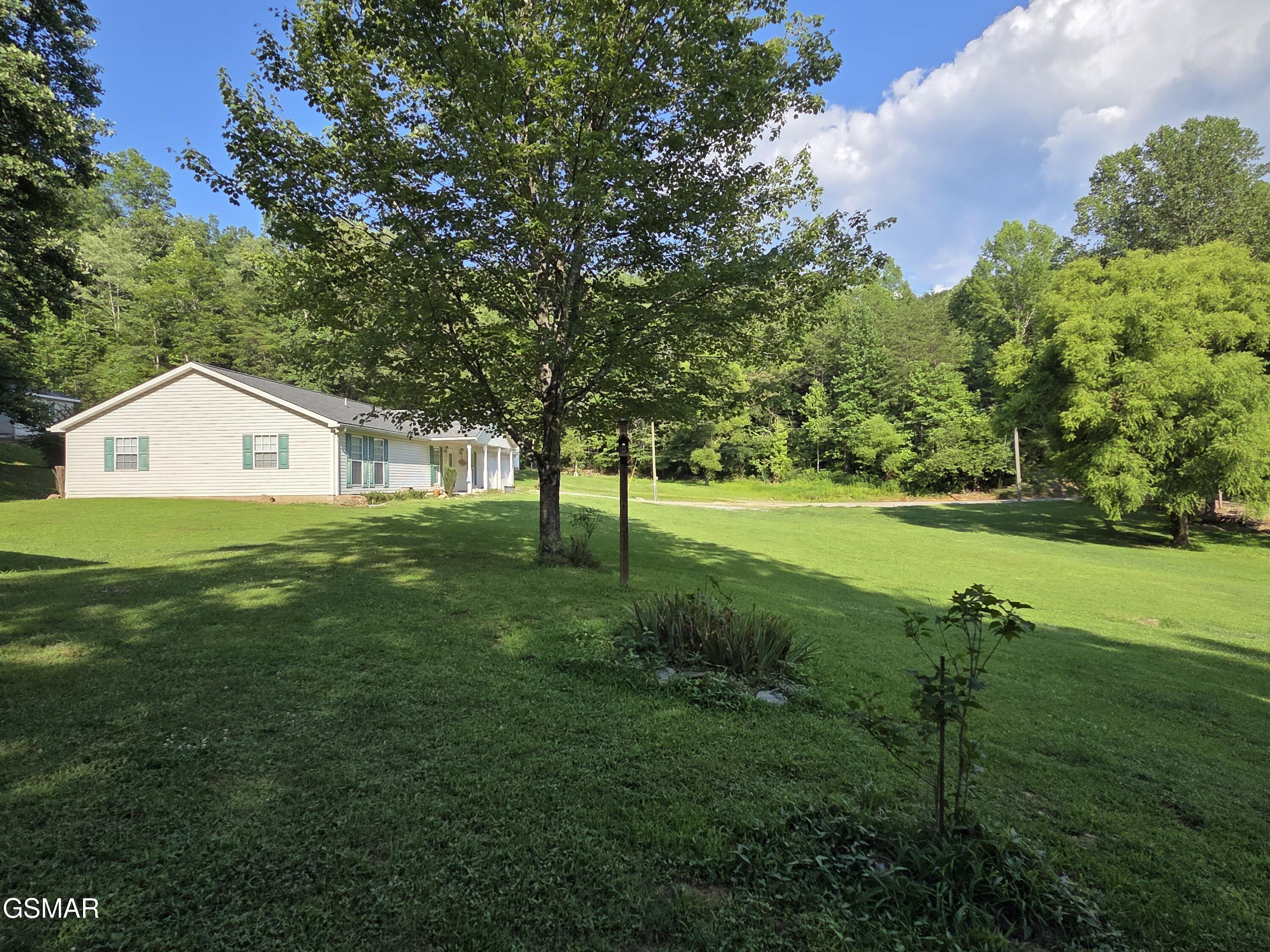 2865/2869 Happy Hollow Road Sevierville TN 37862