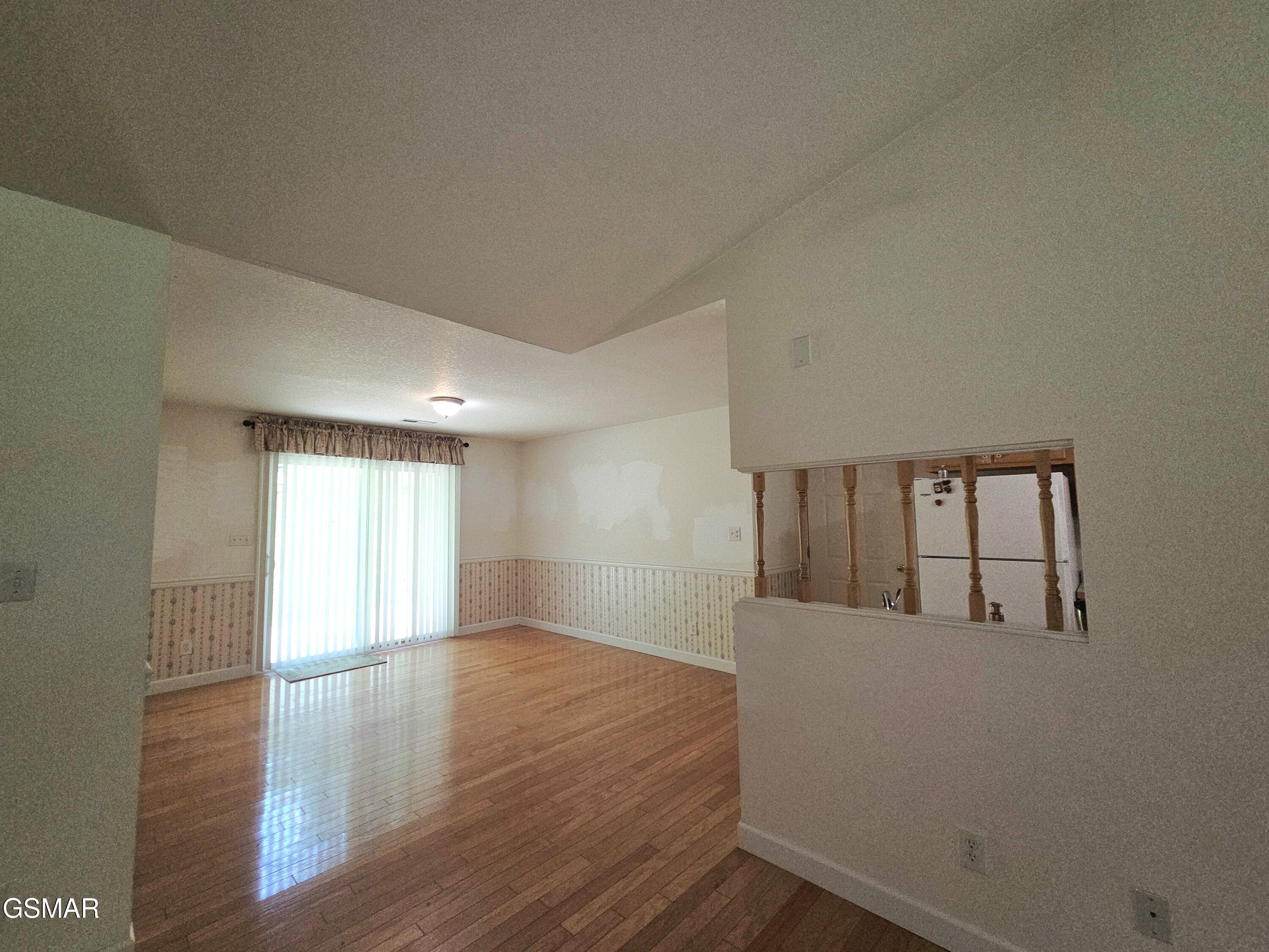 2865/2869 Happy Hollow Road Sevierville TN 37862