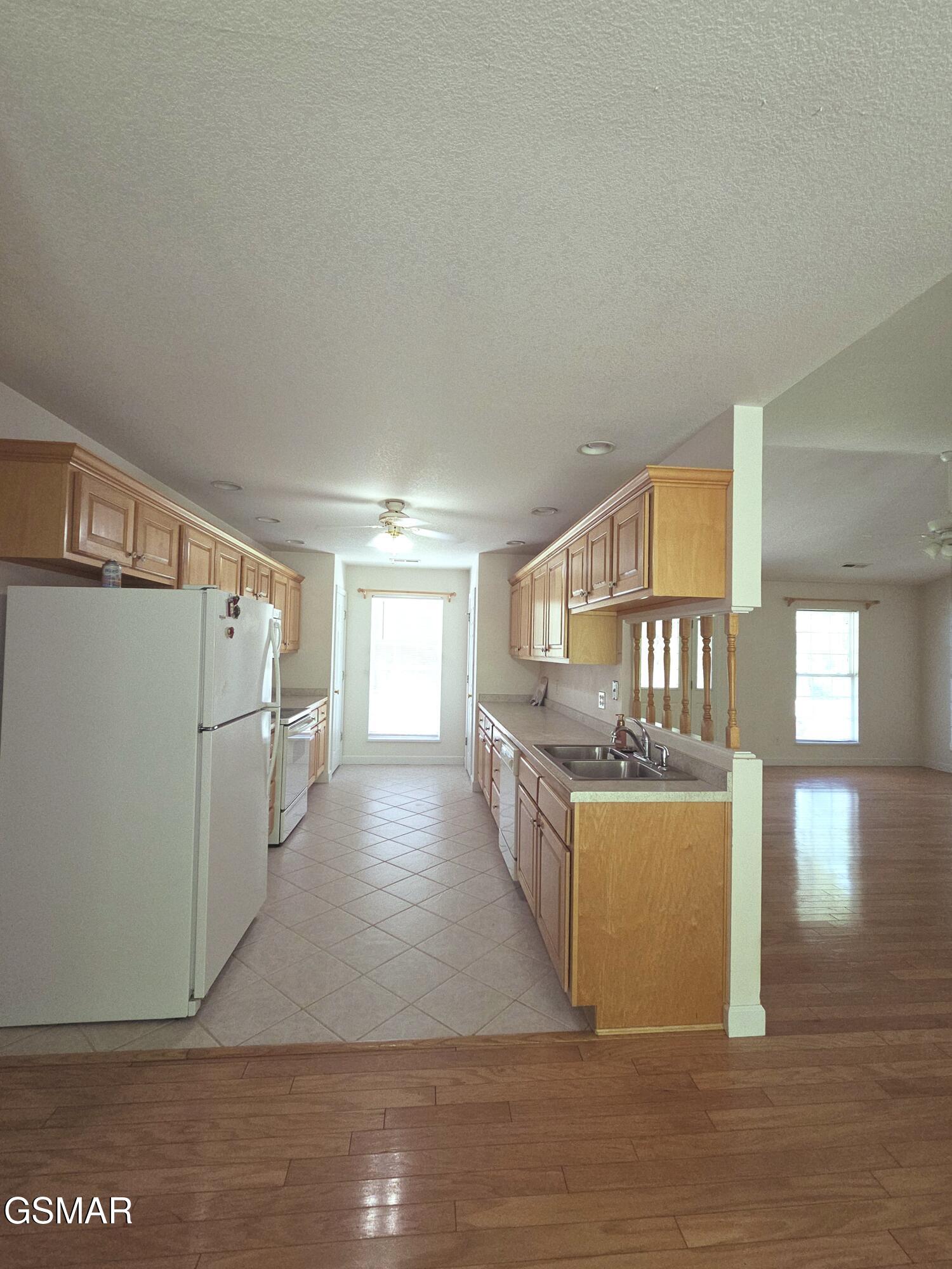 2865/2869 Happy Hollow Road Sevierville TN 37862