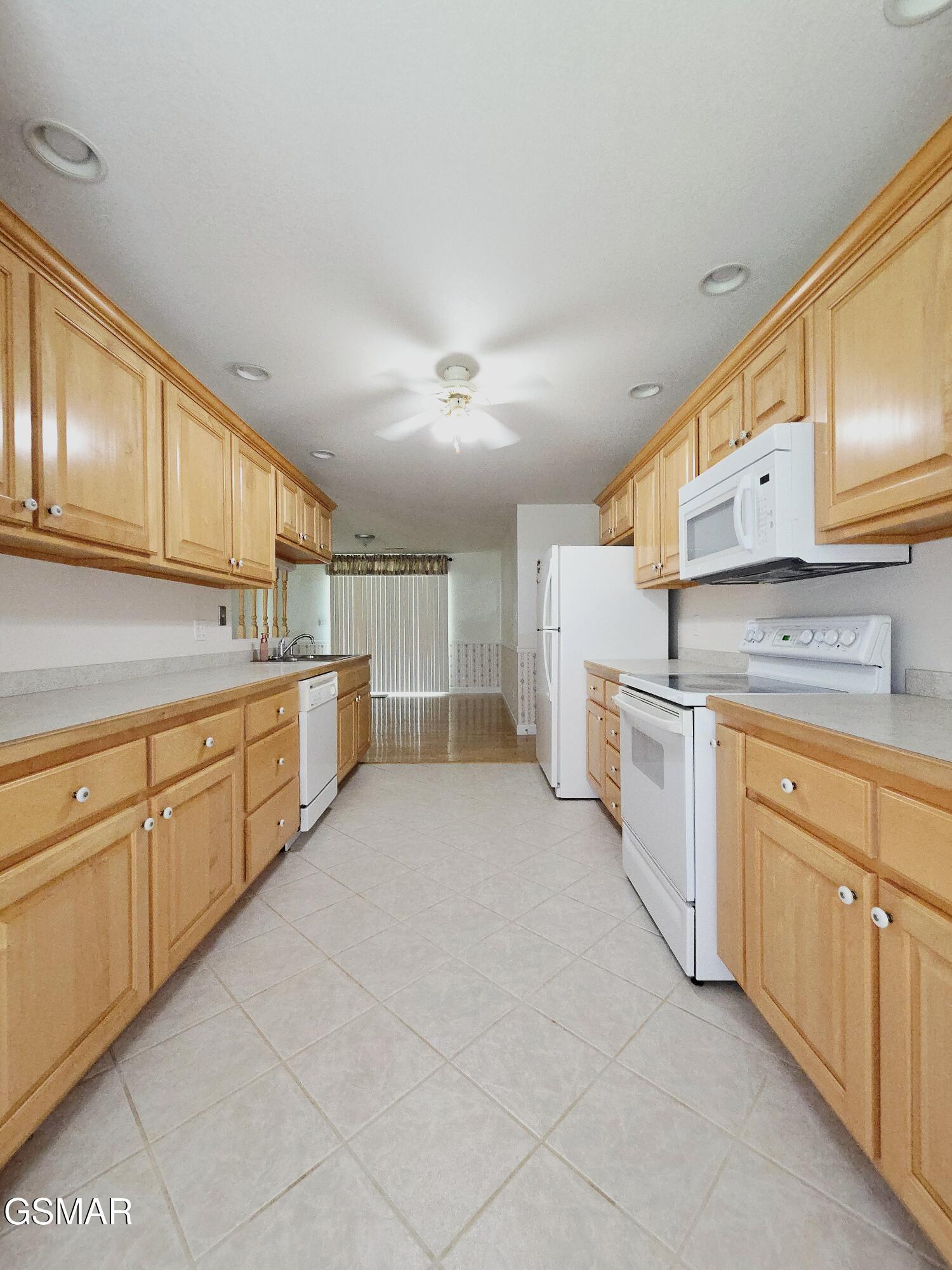 2865/2869 Happy Hollow Road Sevierville TN 37862