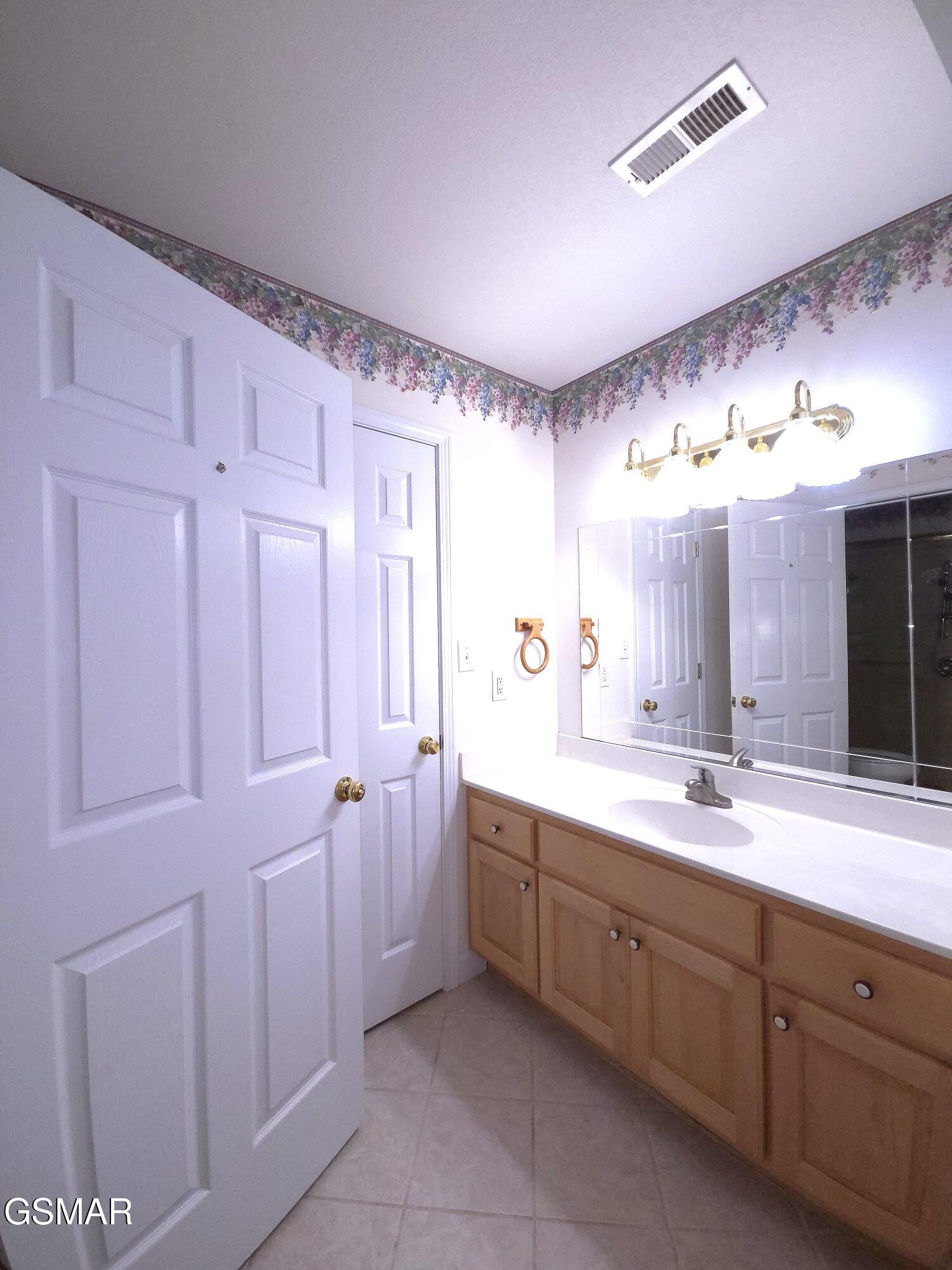 2865/2869 Happy Hollow Road Sevierville TN 37862