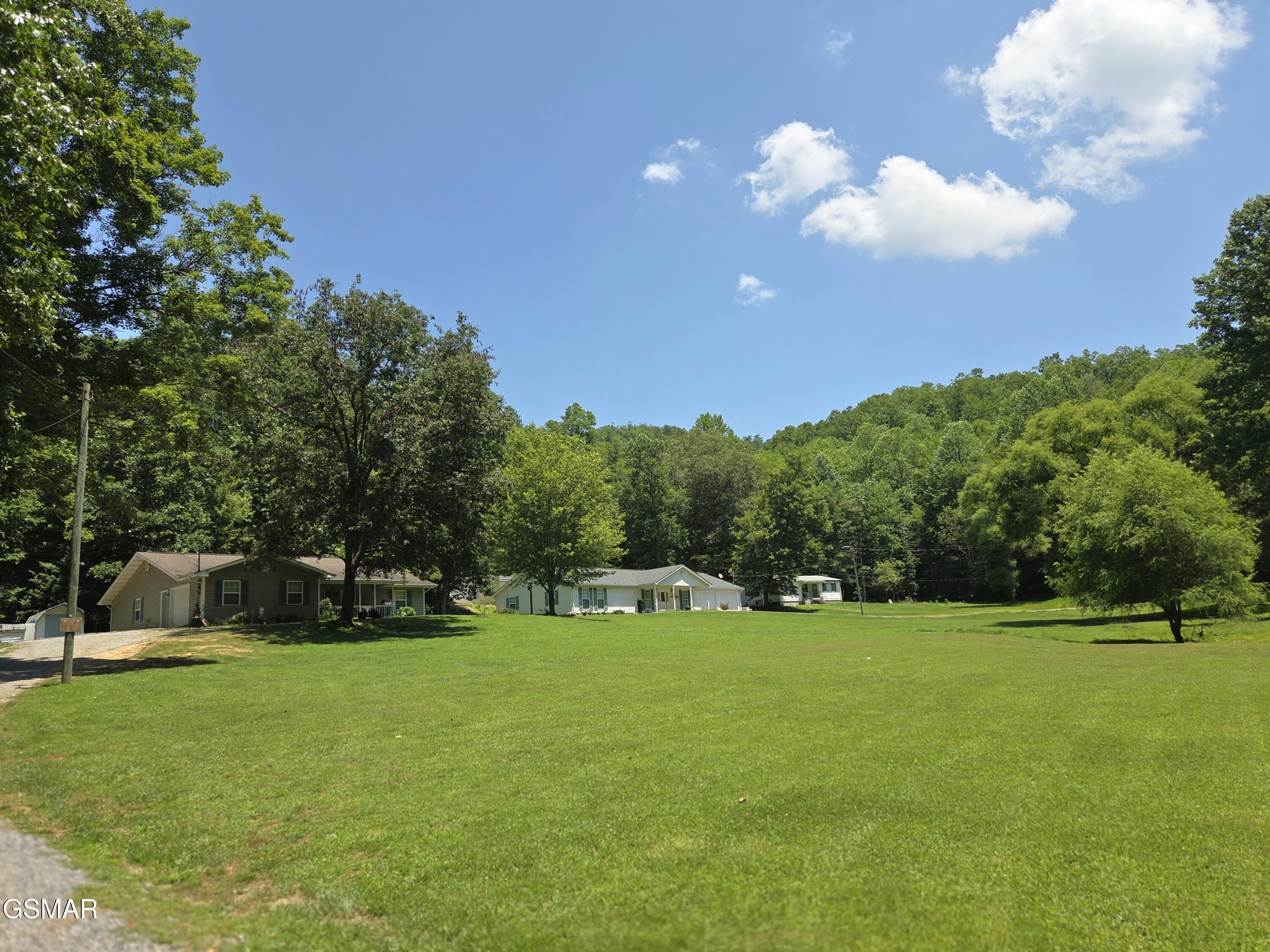 2865/2869 Happy Hollow Road Sevierville TN 37862