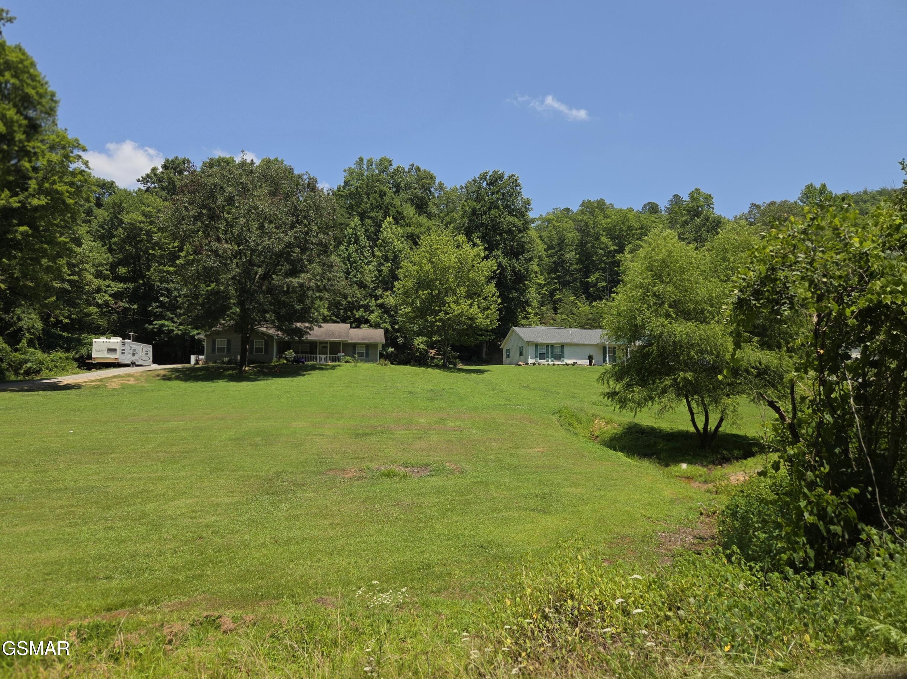 2865/2869 Happy Hollow Road Sevierville TN 37862