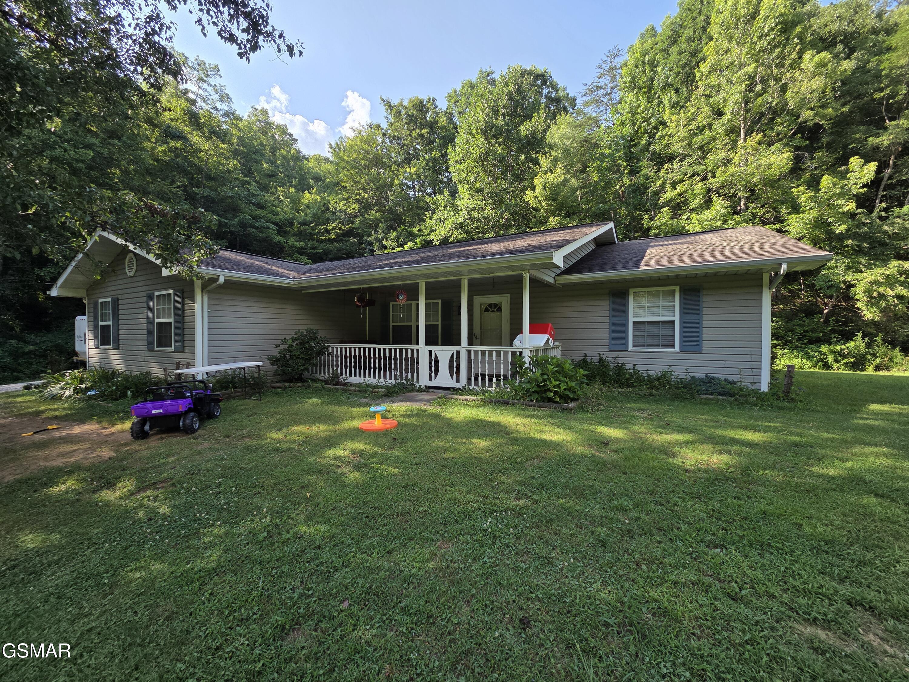 2865/2869 Happy Hollow Road Sevierville TN 37862