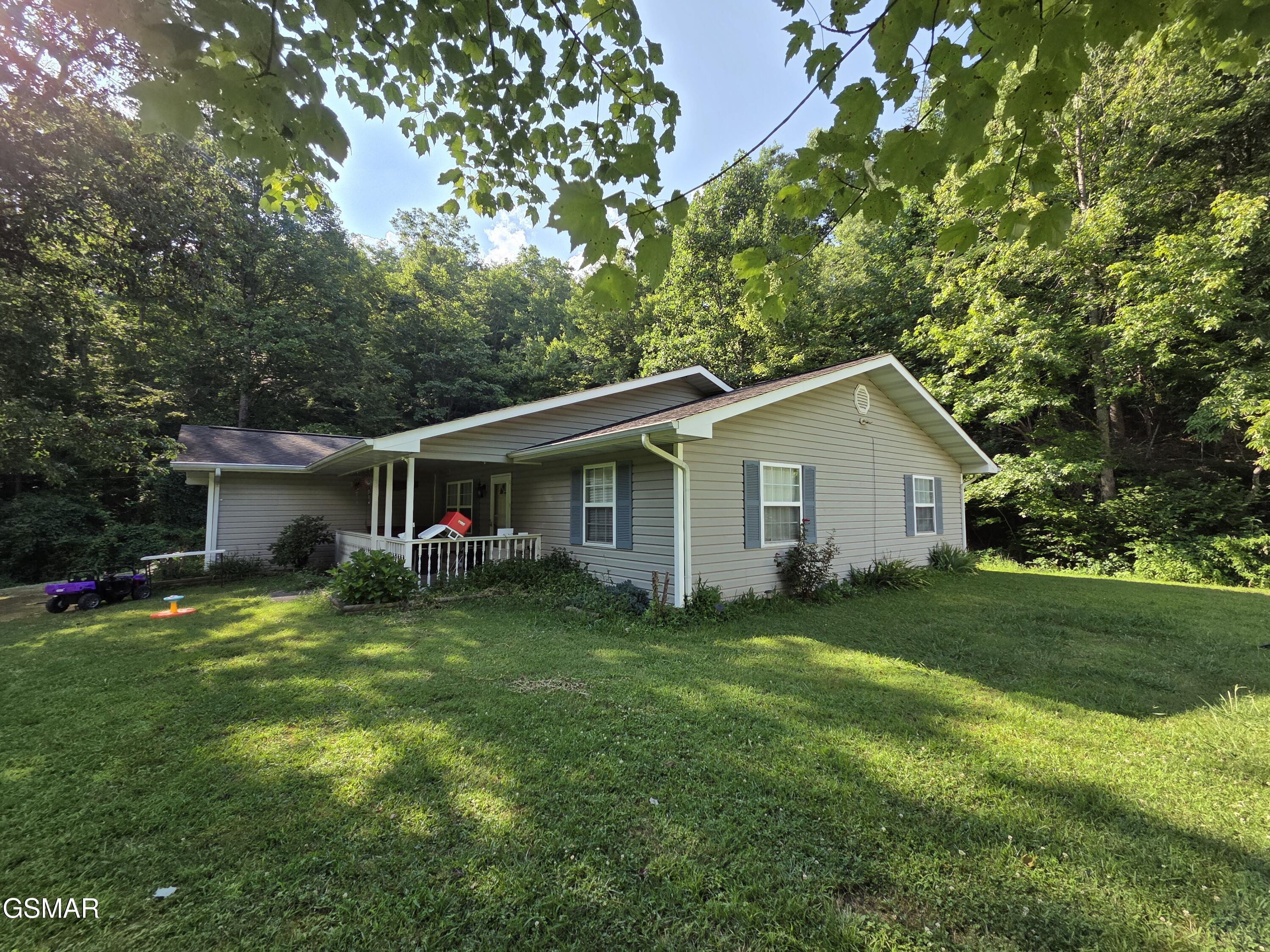 2865/2869 Happy Hollow Road Sevierville TN 37862