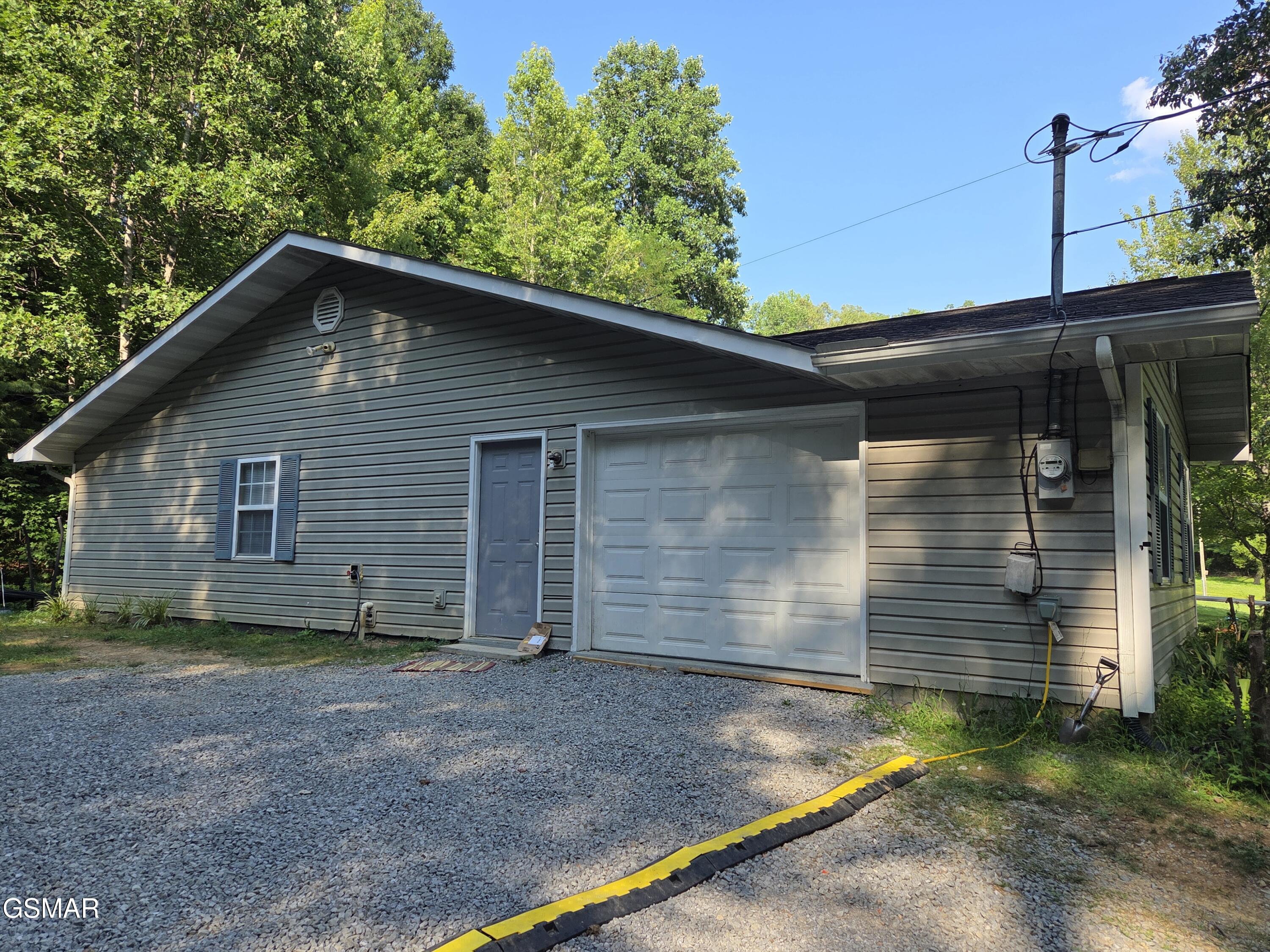 2865/2869 Happy Hollow Road Sevierville TN 37862