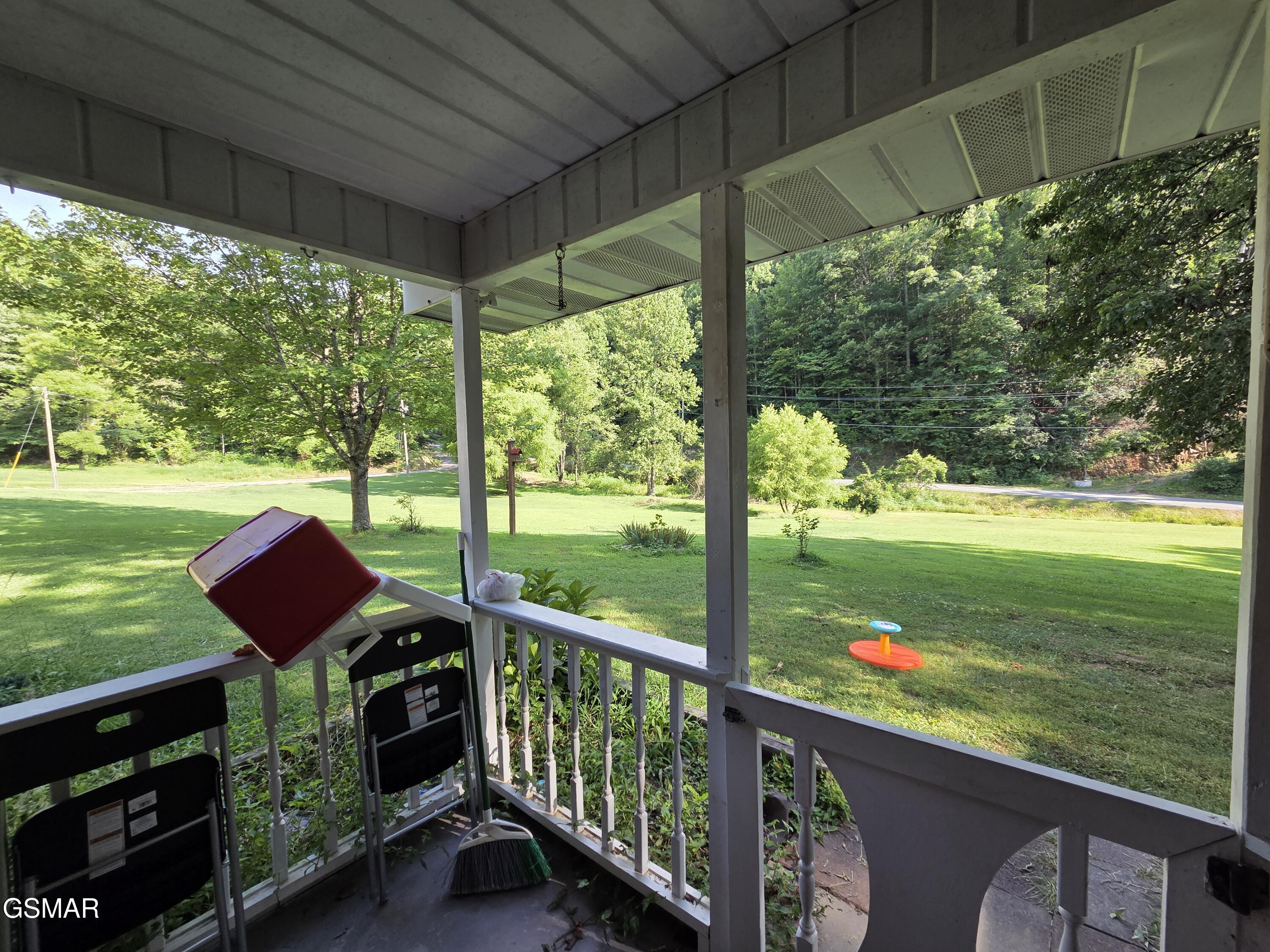 2865/2869 Happy Hollow Road Sevierville TN 37862