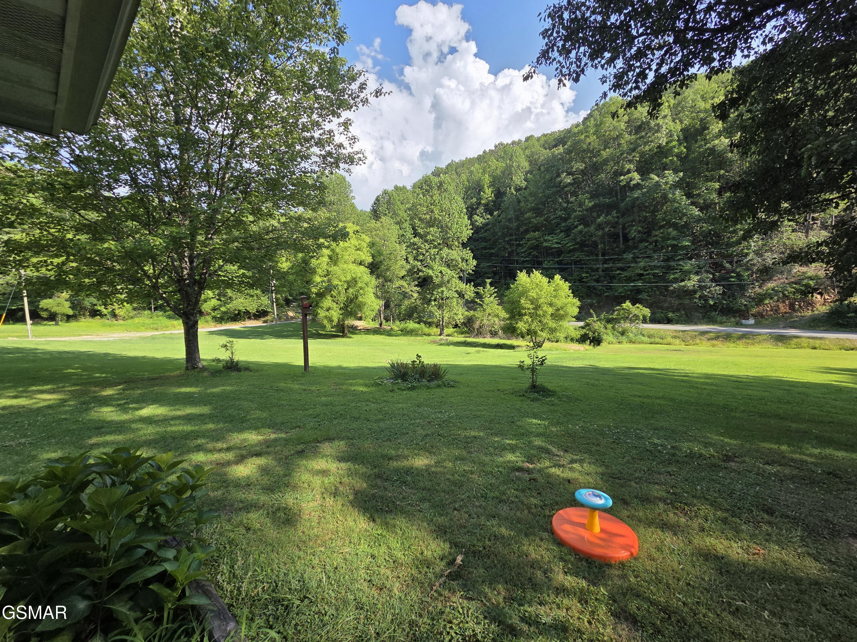 2865/2869 Happy Hollow Road Sevierville TN 37862