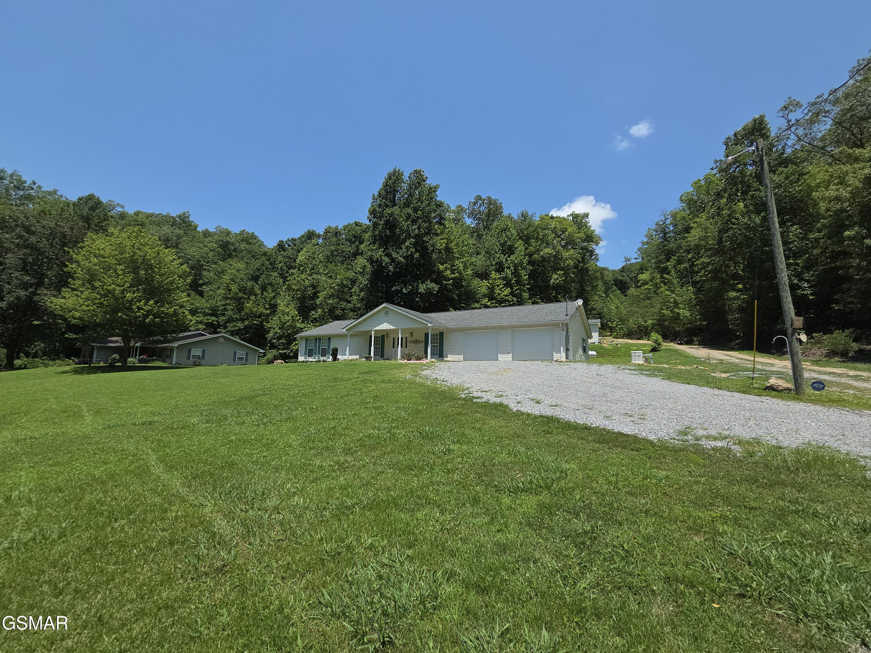 2865/2869 Happy Hollow Road Sevierville TN 37862