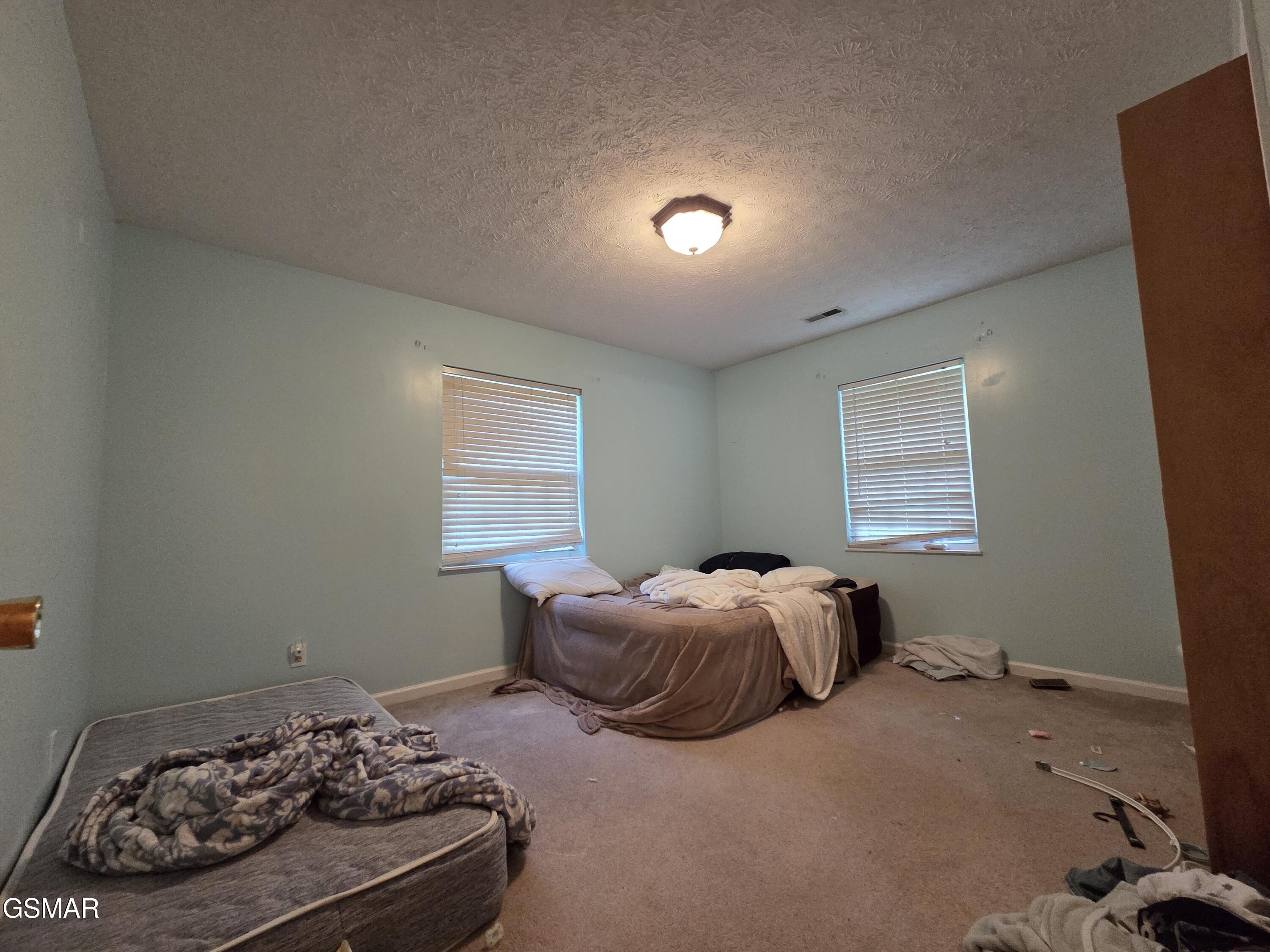 2865/2869 Happy Hollow Road Sevierville TN 37862