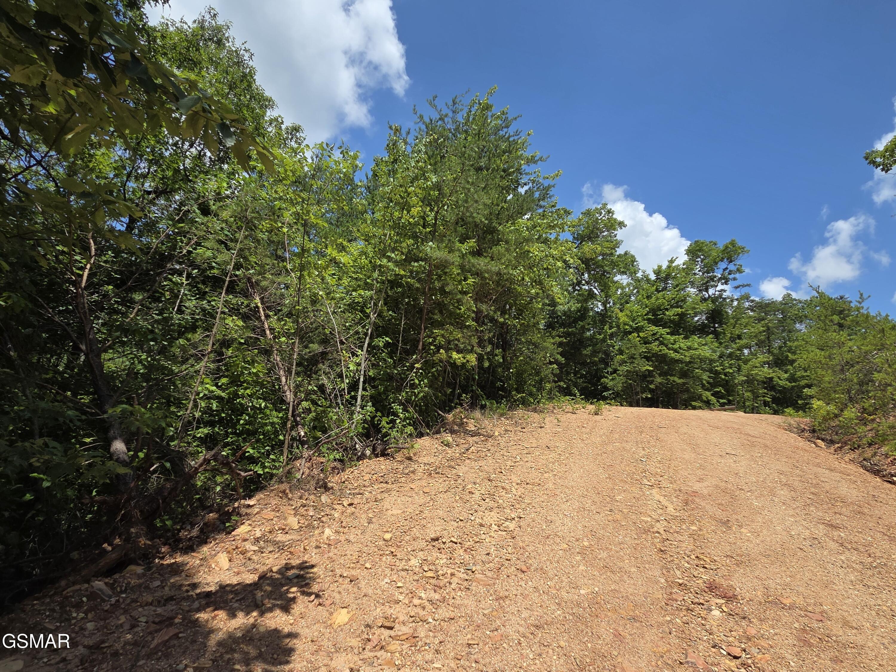 2865/2869 Happy Hollow Road Sevierville TN 37862