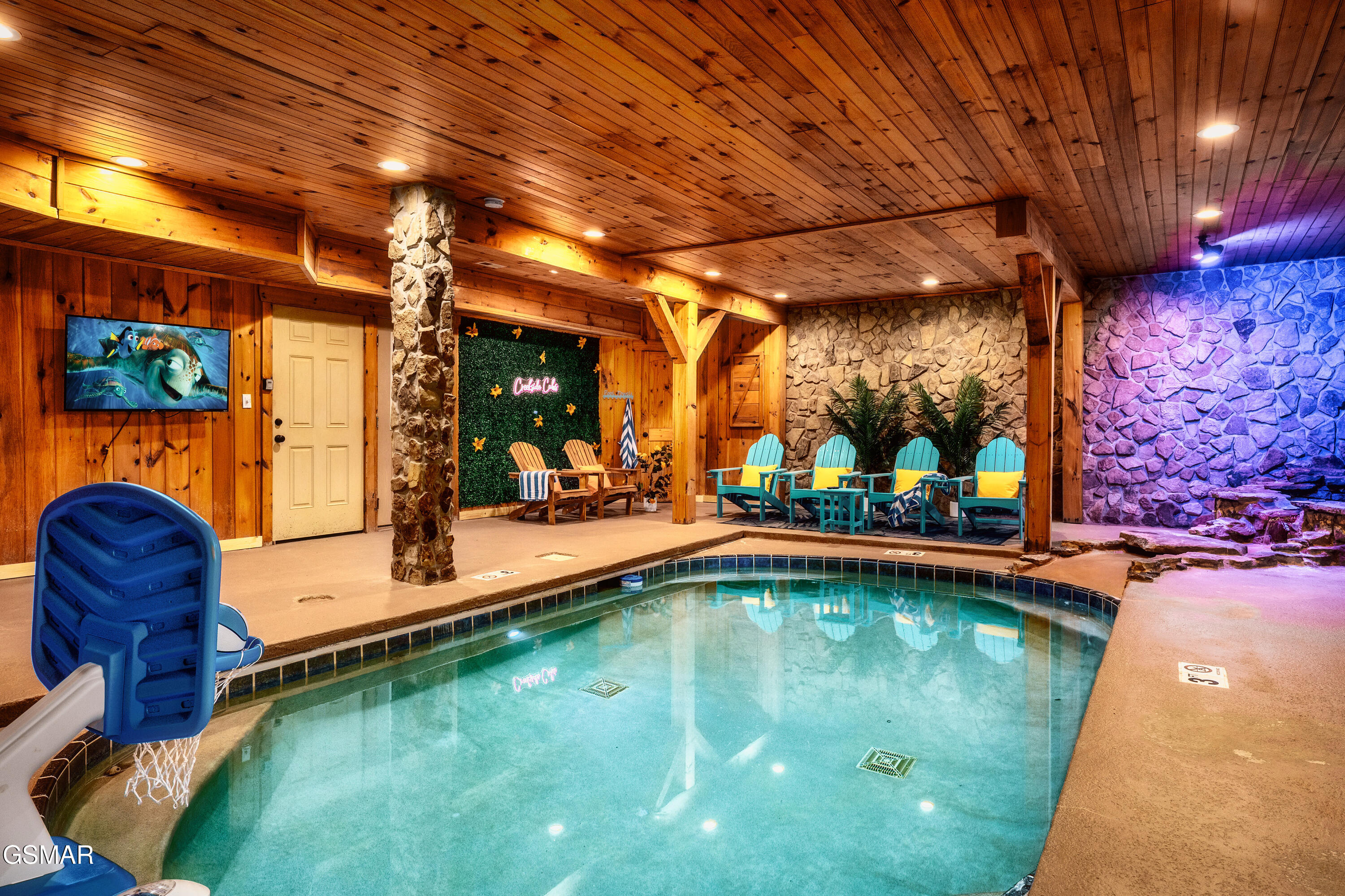 2615 Bear Crossing Way Sevierville TN 37862
