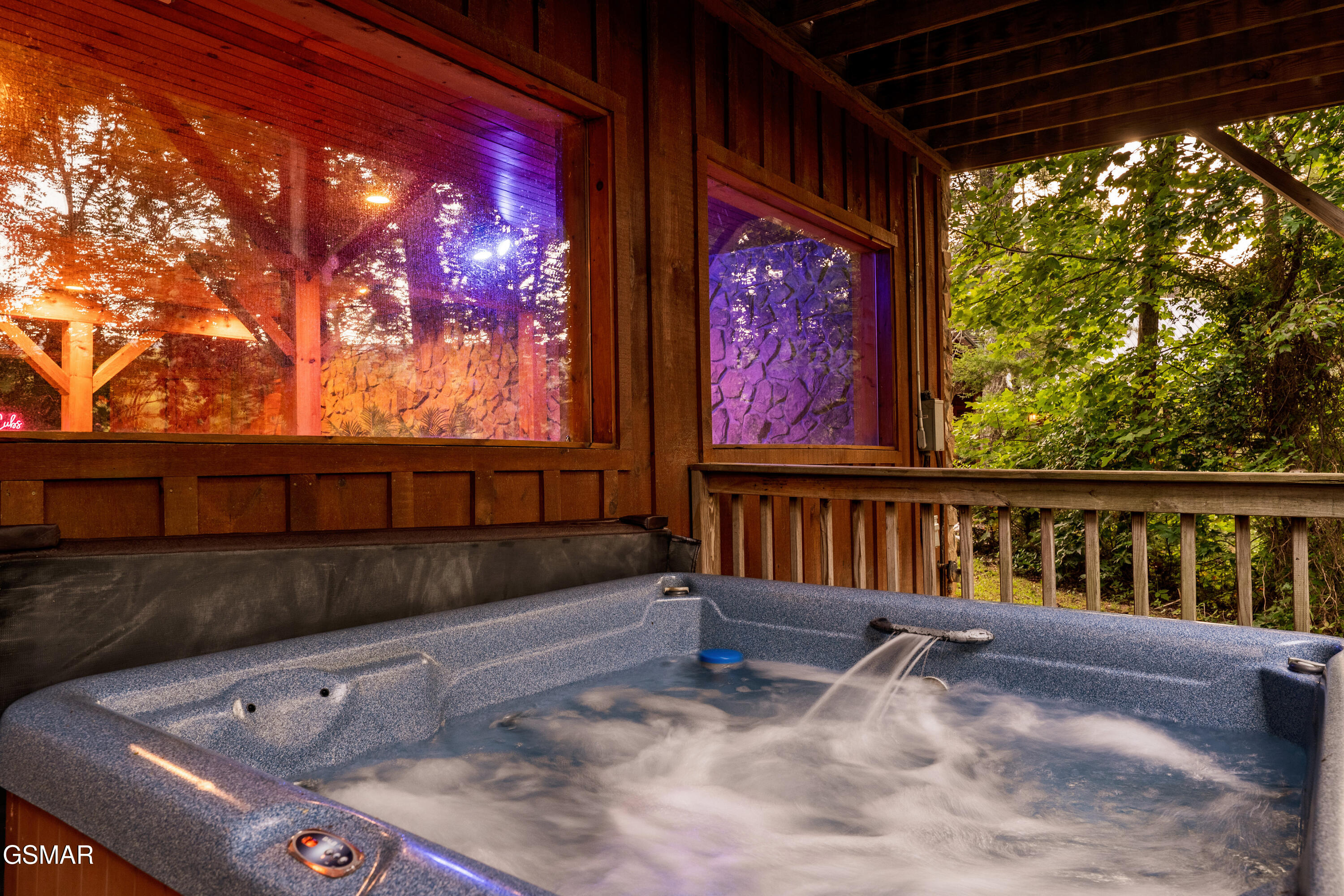 2615 Bear Crossing Way Sevierville TN 37862