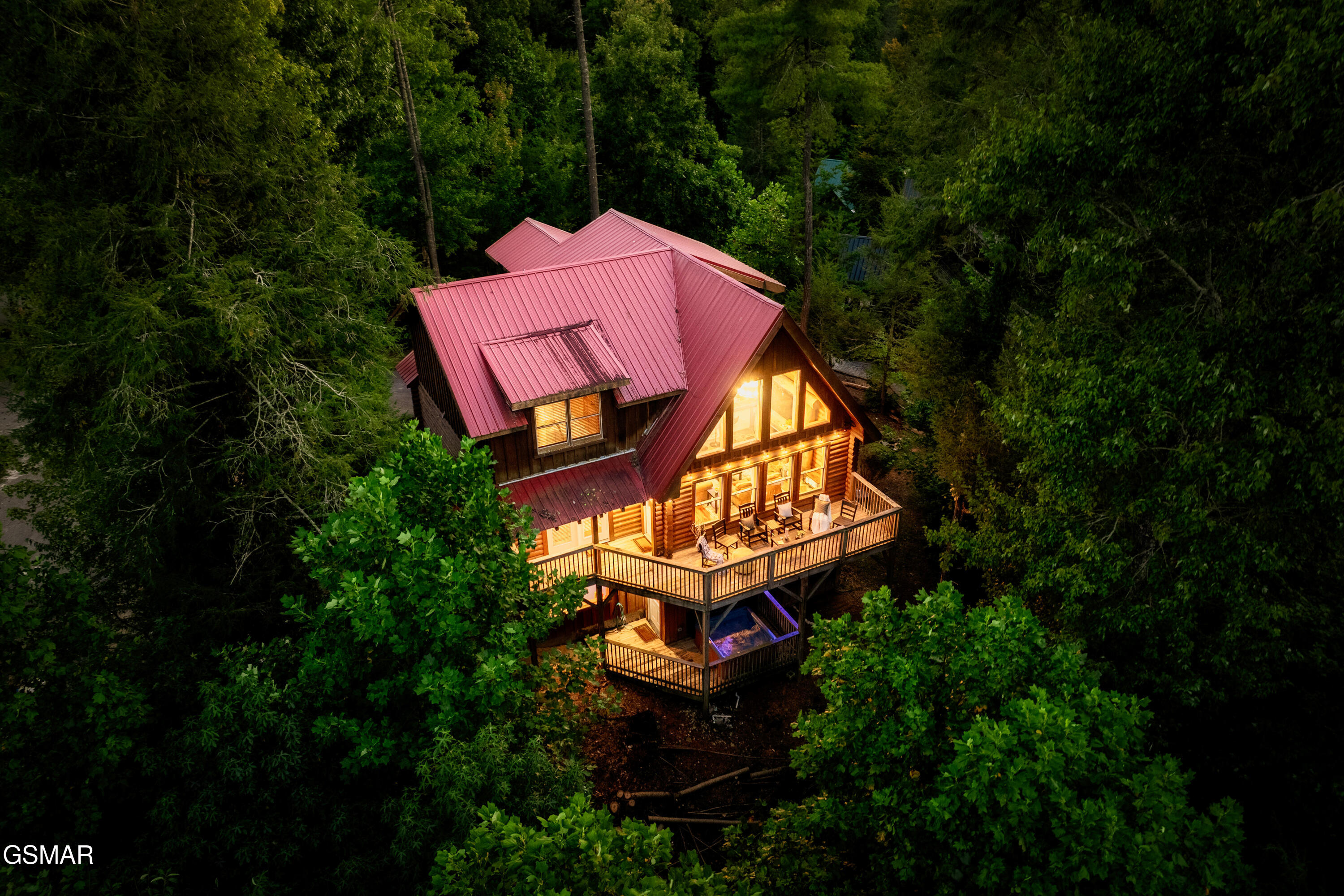 2615 Bear Crossing Way Sevierville TN 37862