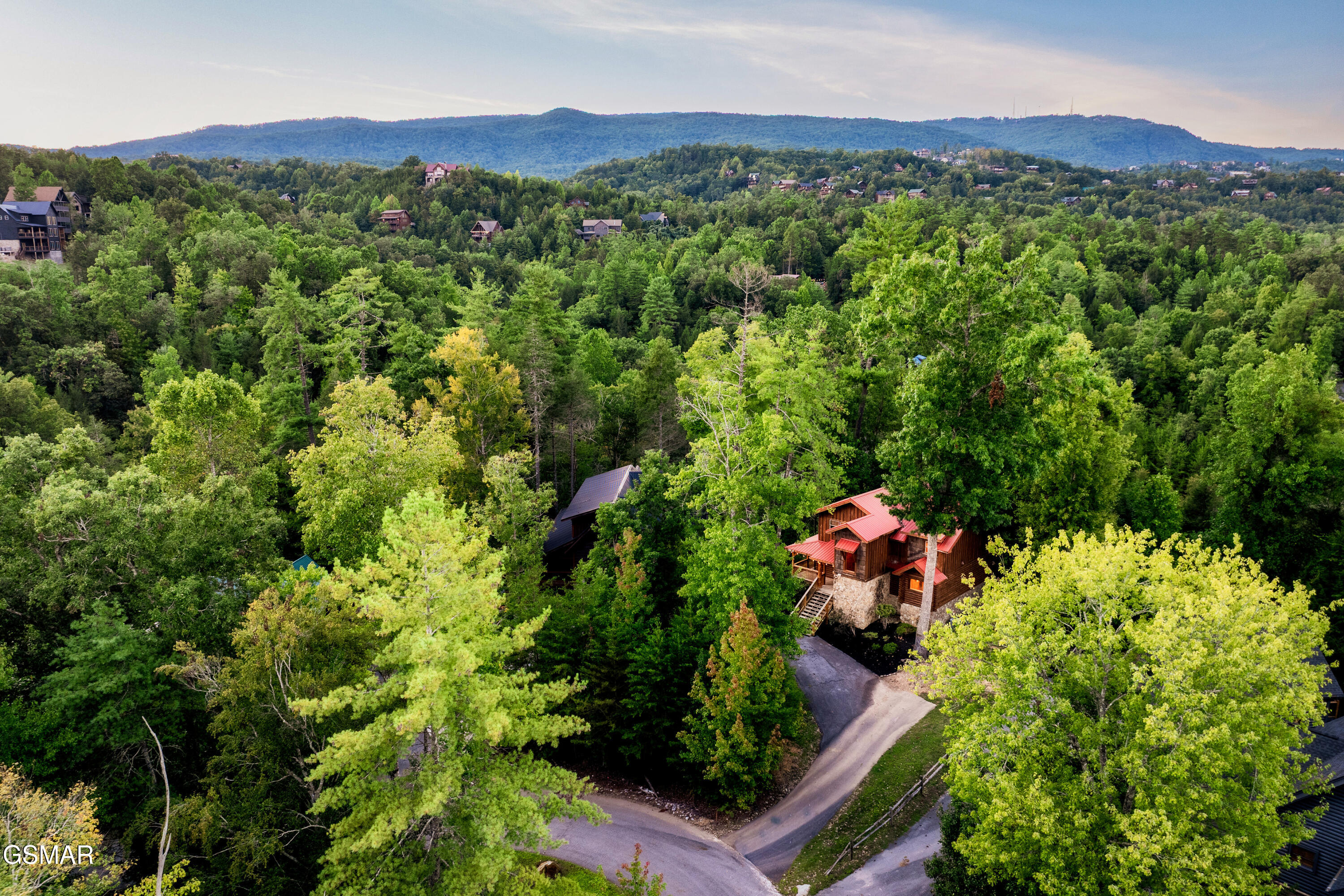 2615 Bear Crossing Way Sevierville TN 37862