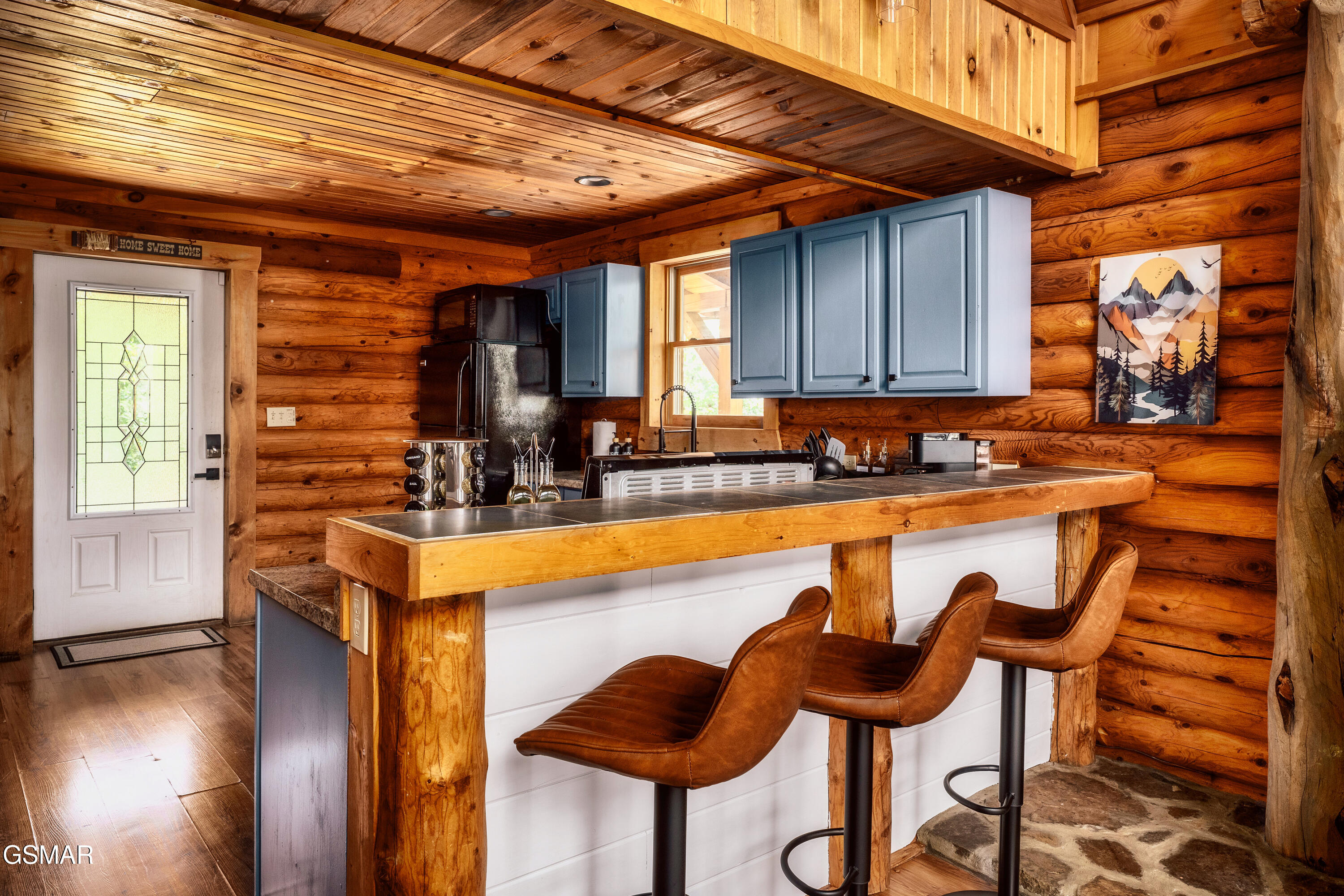 2615 Bear Crossing Way Sevierville TN 37862