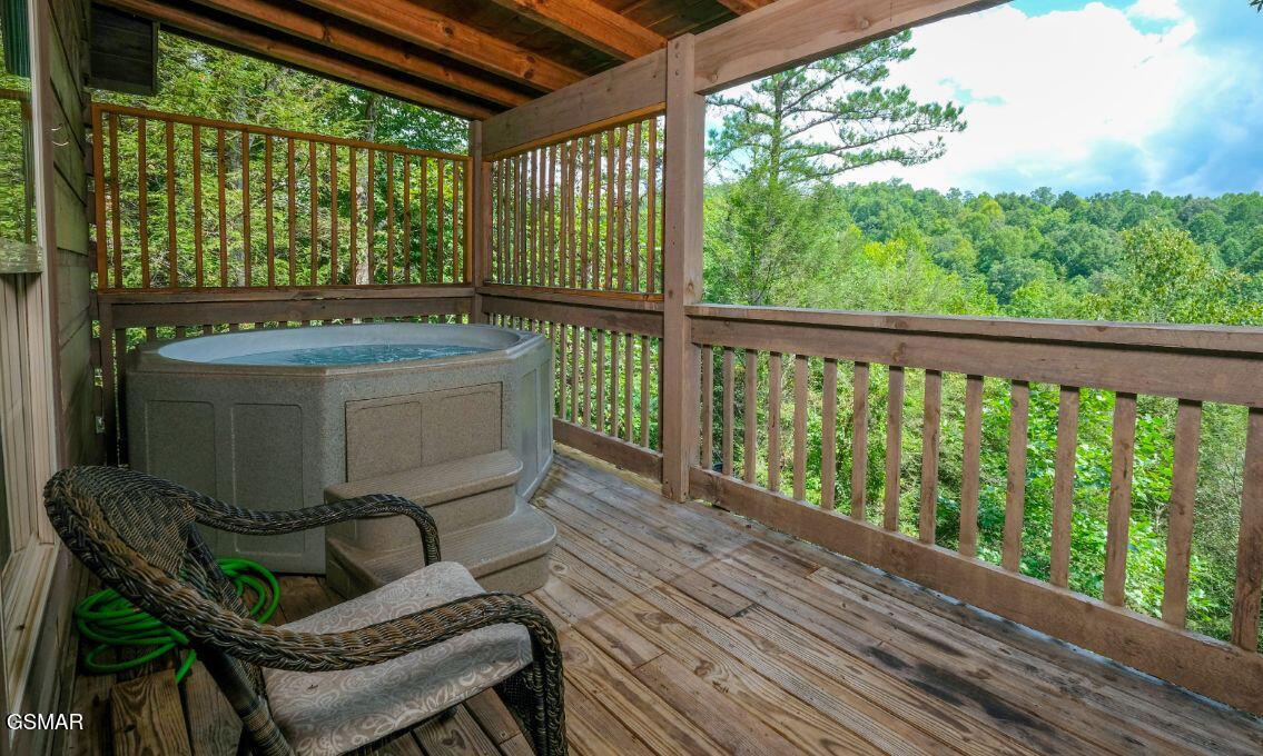 565 Galloway Lane Gatlinburg TN 37738