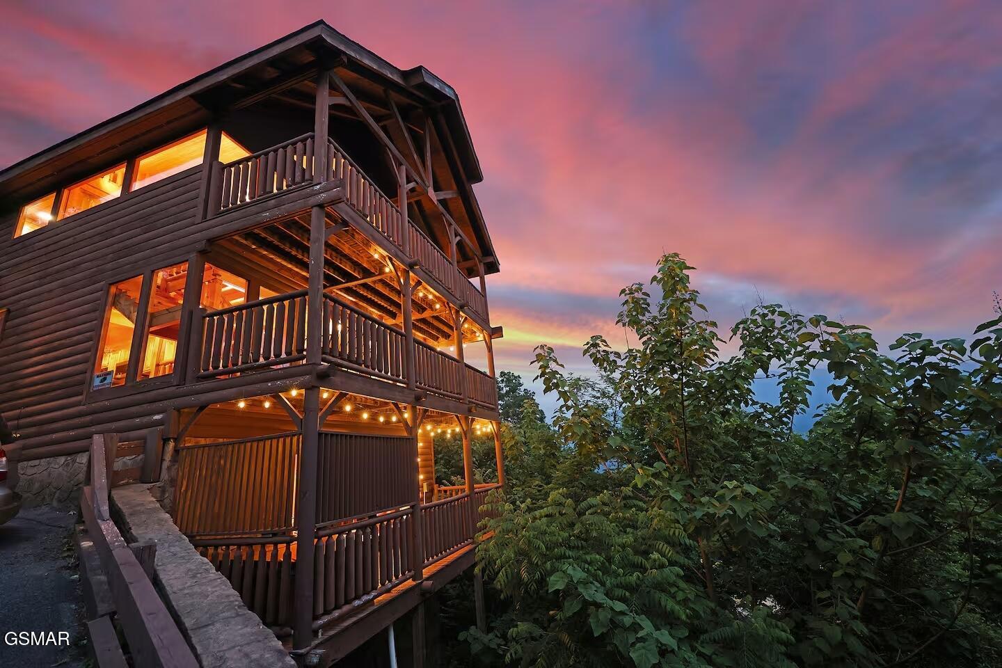 1154 Villa Overlook Way Gatlinburg TN 37738