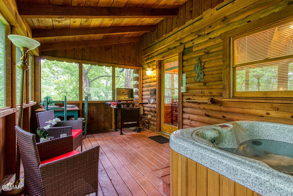 282 Cherokee Path Way Sevierville TN 37876