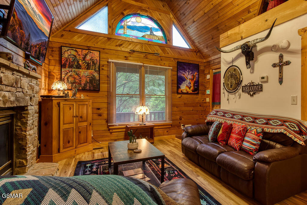 282 Cherokee Path Way Sevierville TN 37876