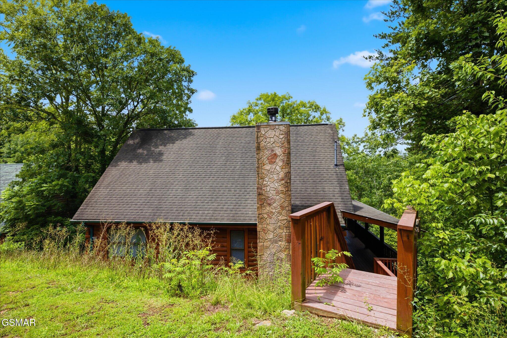1356 Wedge Tailed Lane Sevierville TN 37876