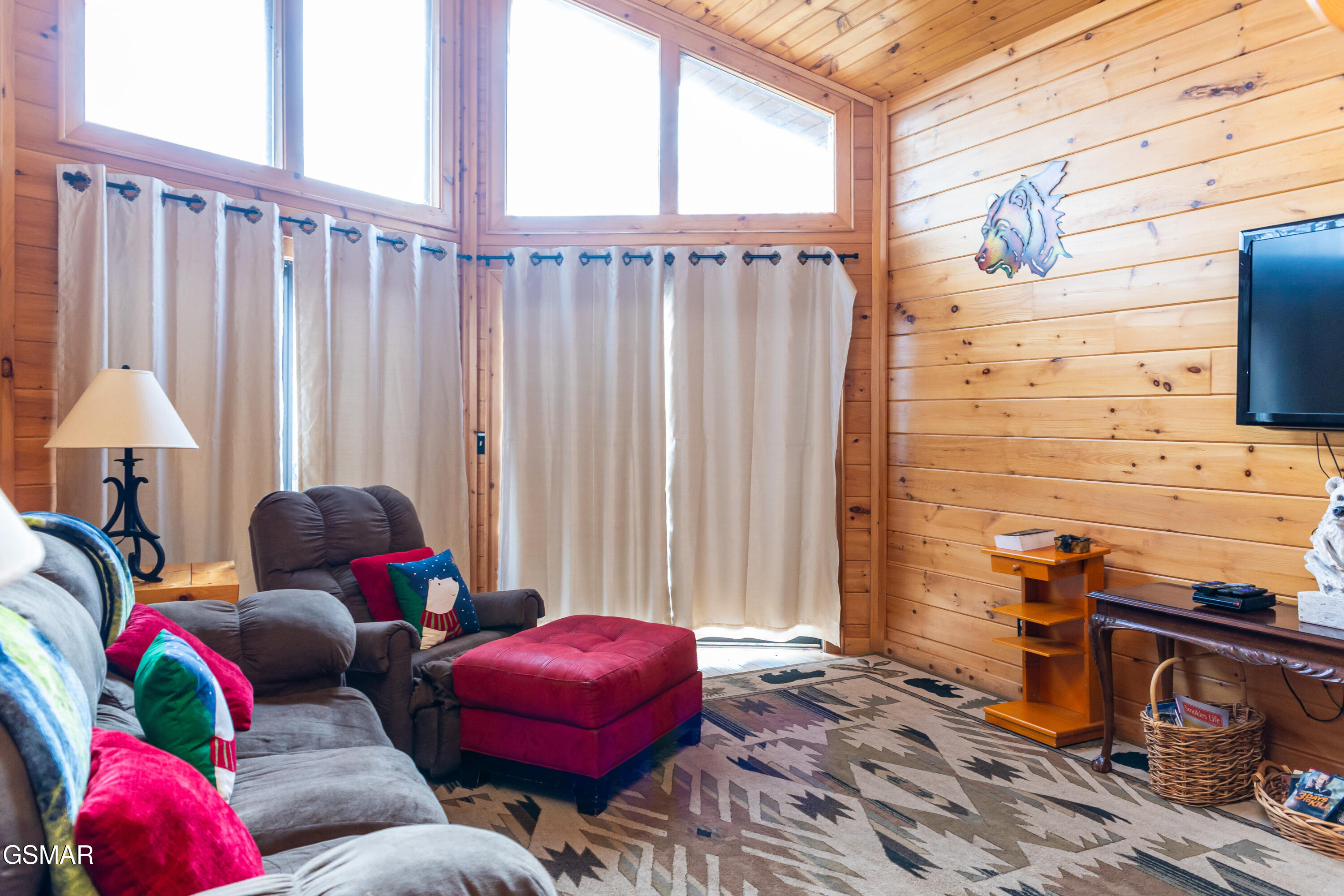 1107 Fox Run Gatlinburg TN 37738