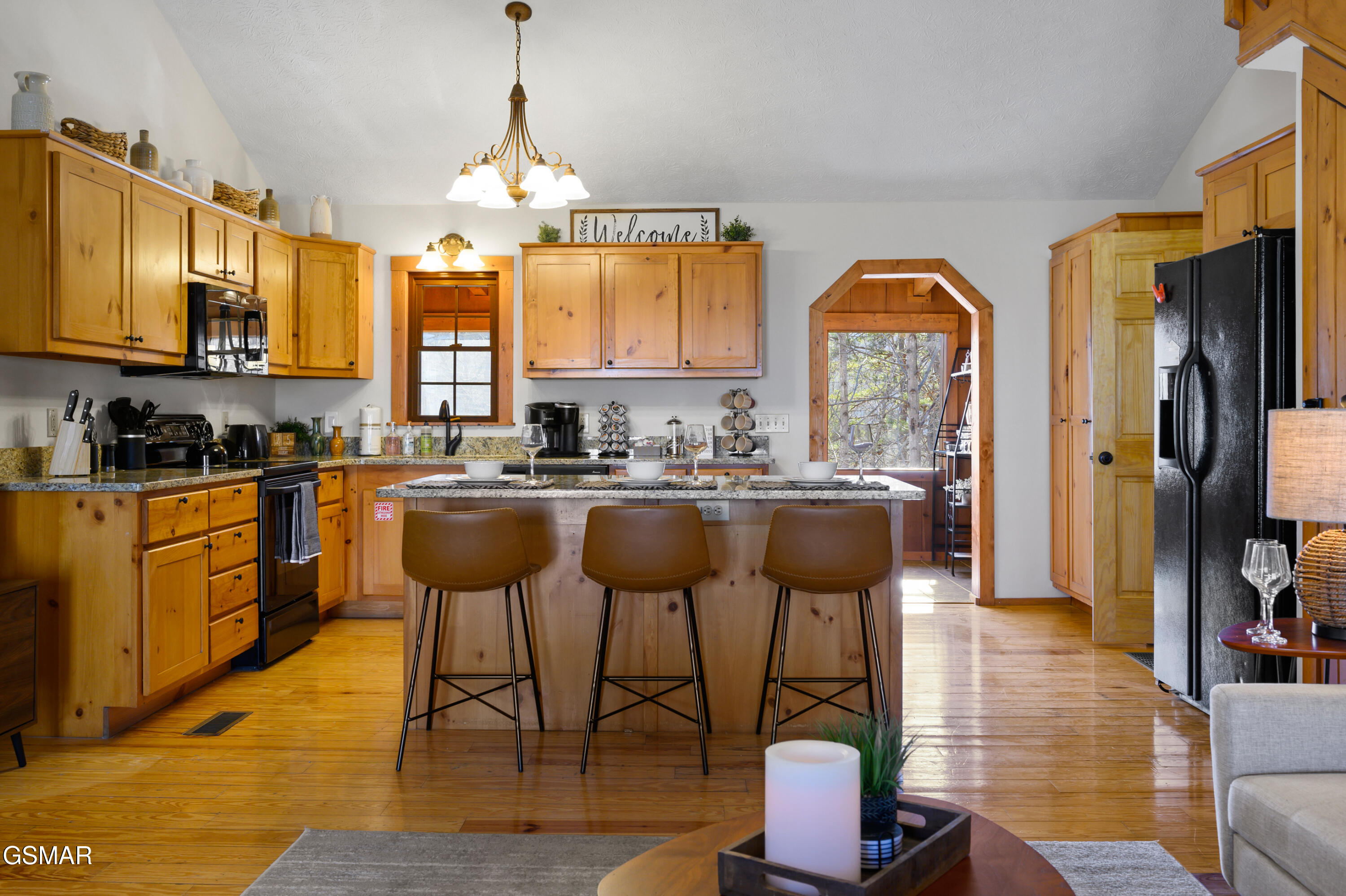 3255 Cove Creek Way Sevierville TN 37862