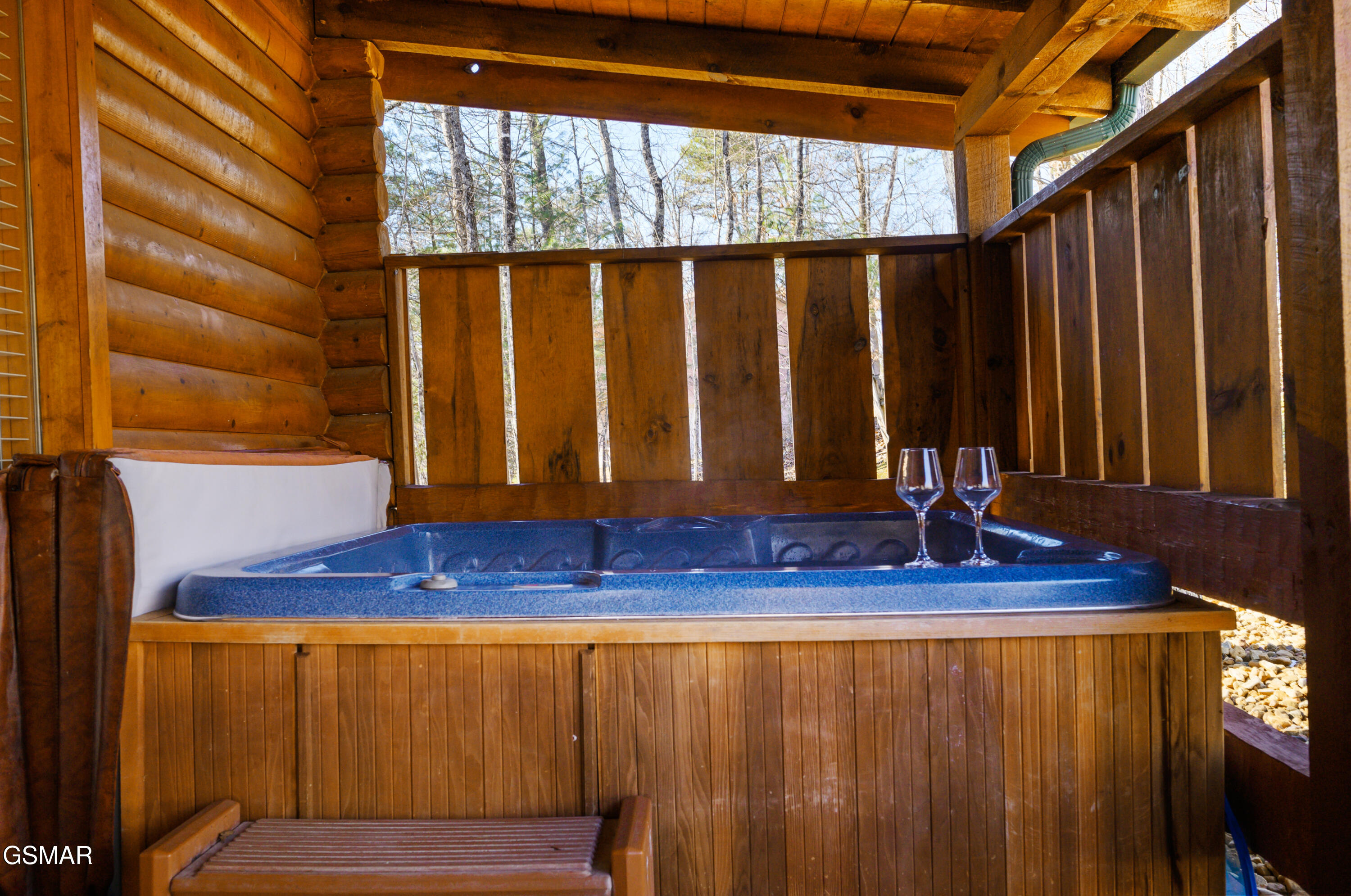 3255 Cove Creek Way Sevierville TN 37862