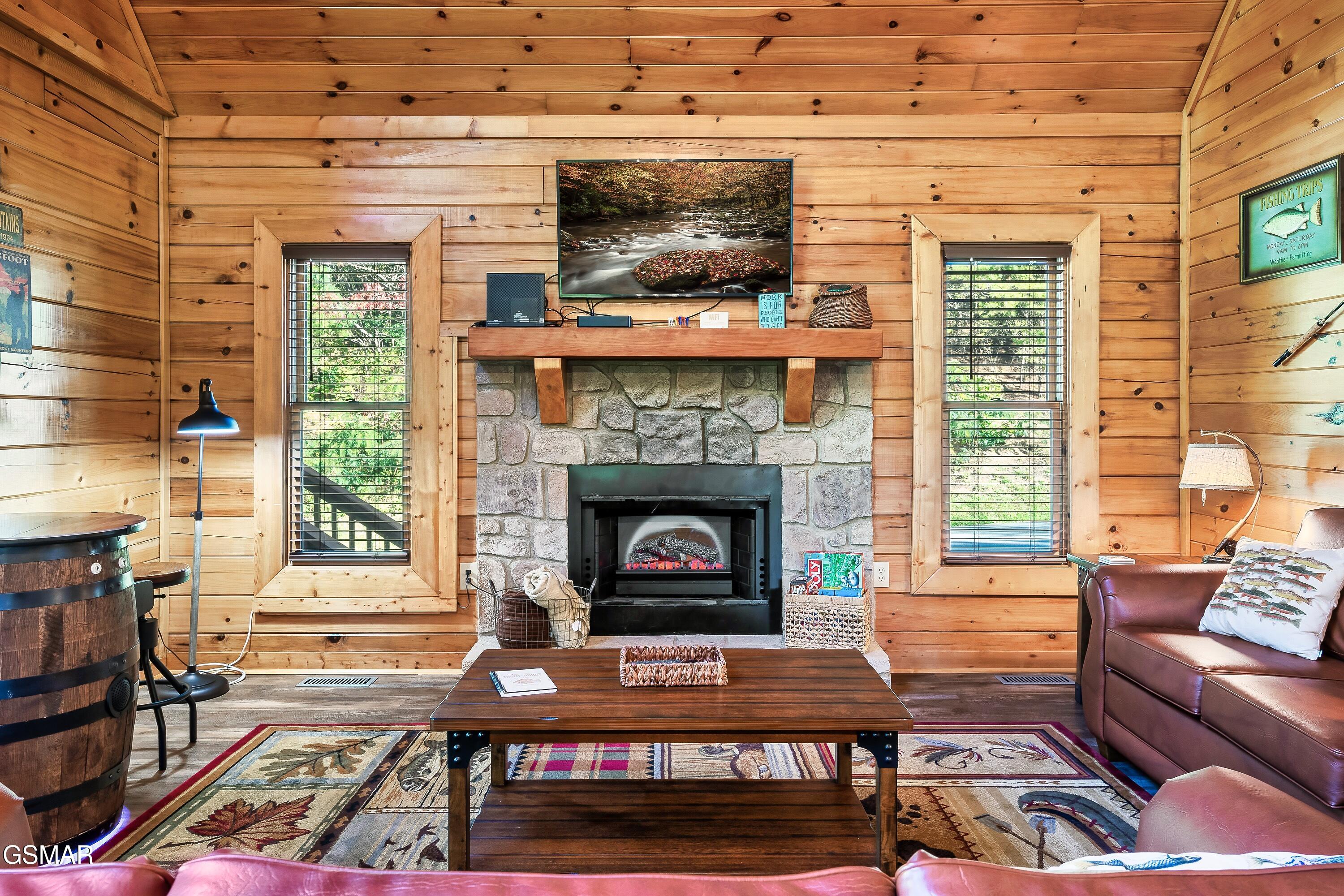 1915 Leatherwood Lane Sevierville TN 37862