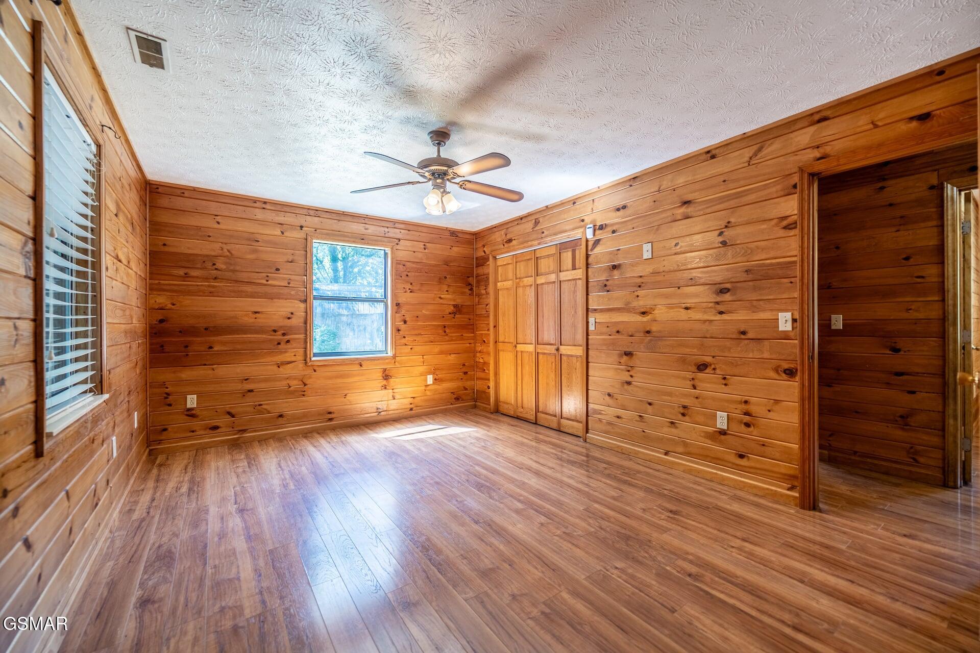 2310 Goldrush Road Pigeon Forge TN 37863