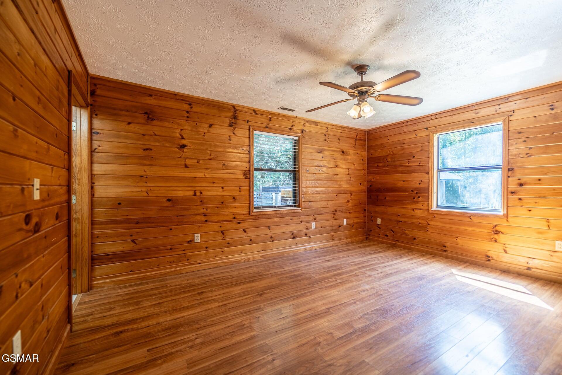 2310 Goldrush Road Pigeon Forge TN 37863