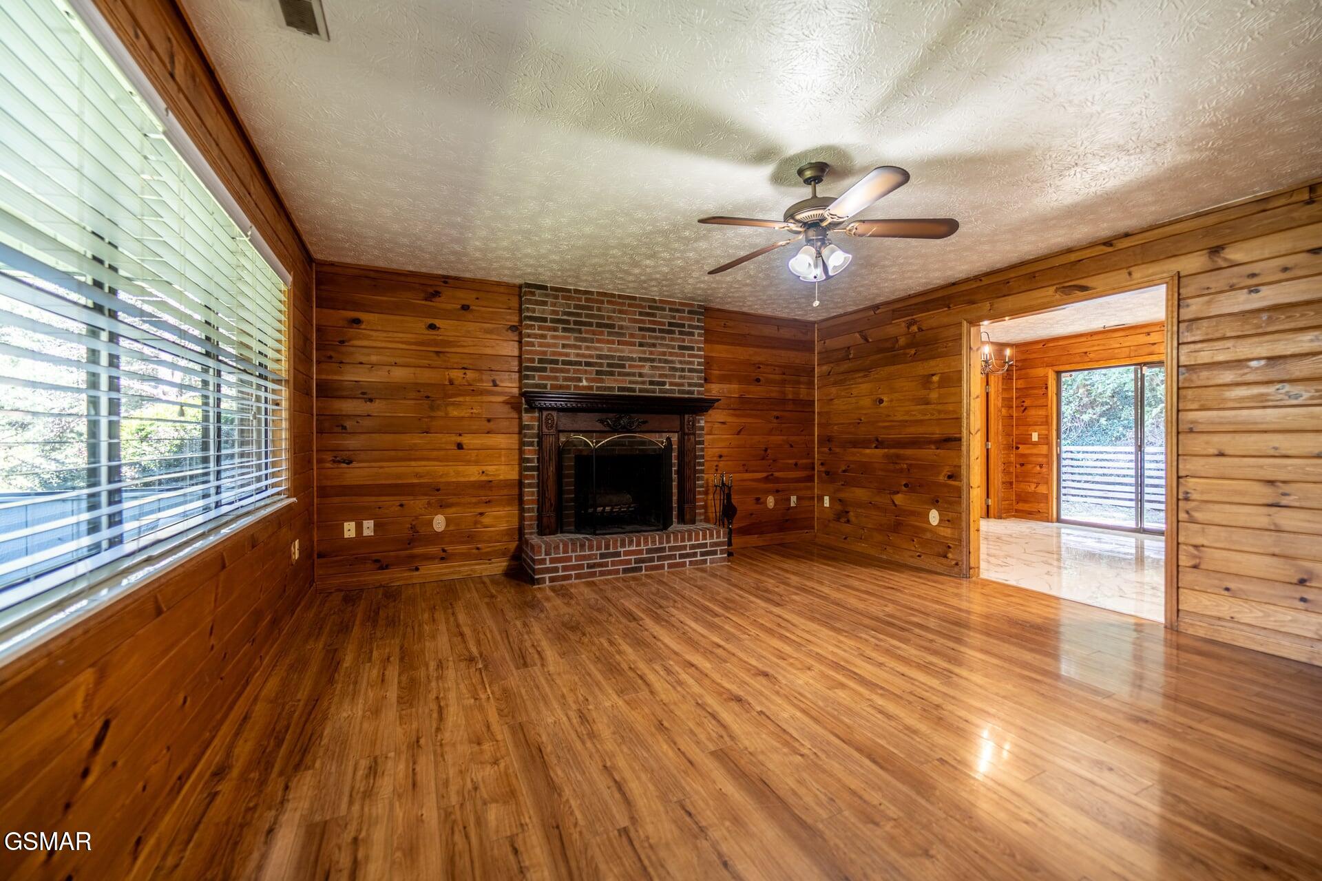 2310 Goldrush Road Pigeon Forge TN 37863