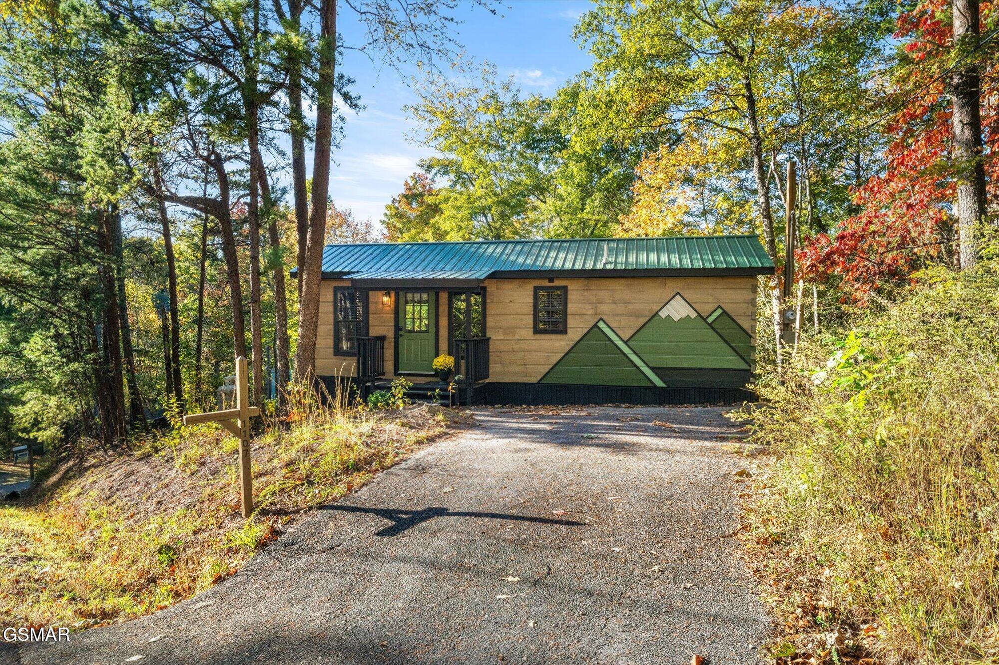 1107 Ridgefield Drive Sevierville TN 37876