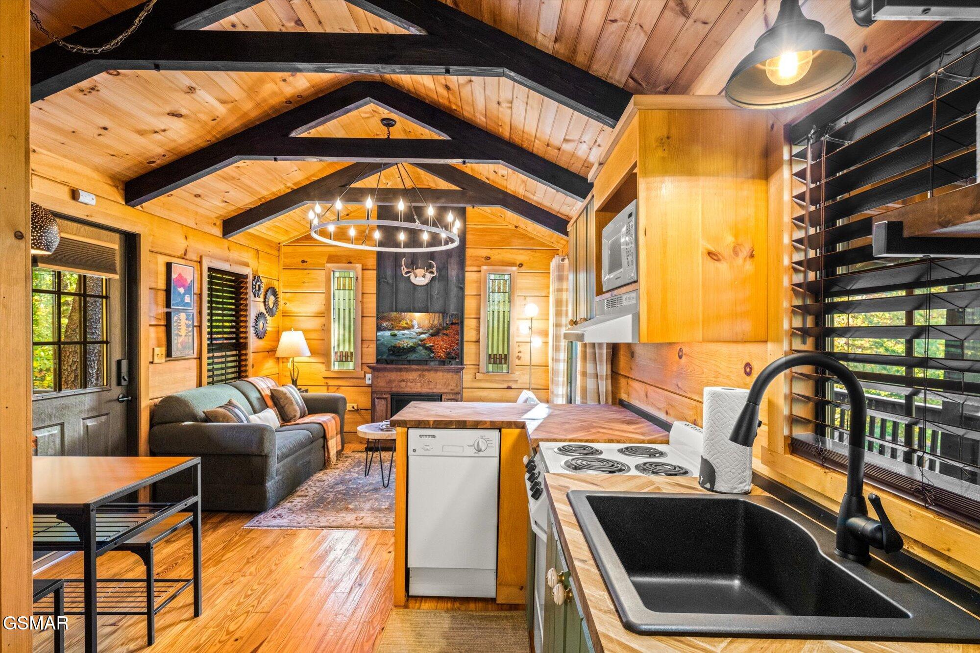 1107 Ridgefield Drive Sevierville TN 37876