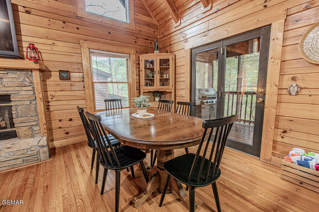 709 Golden Eagle Way Pigeon Forge TN 37863