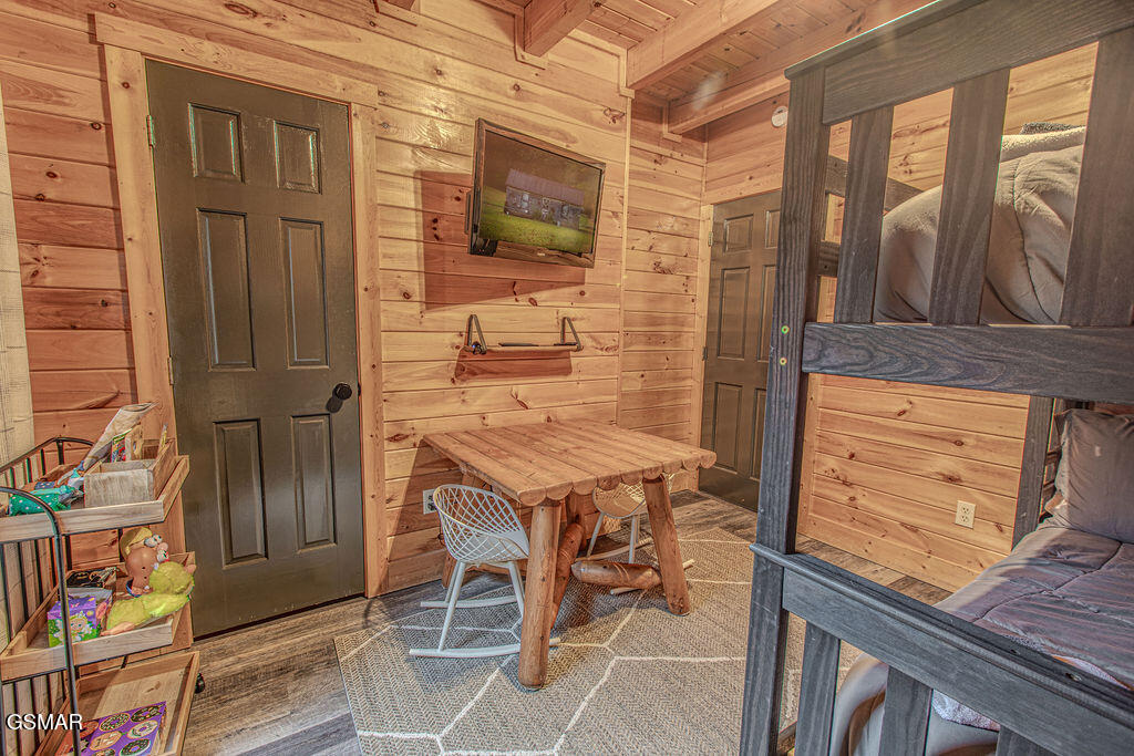 709 Golden Eagle Way Pigeon Forge TN 37863