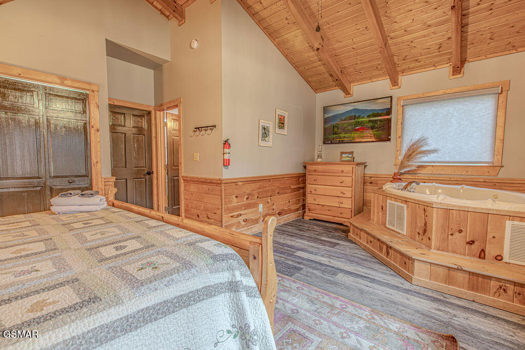 709 Golden Eagle Way Pigeon Forge TN 37863