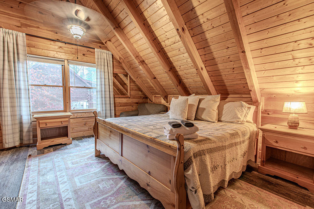 709 Golden Eagle Way Pigeon Forge TN 37863